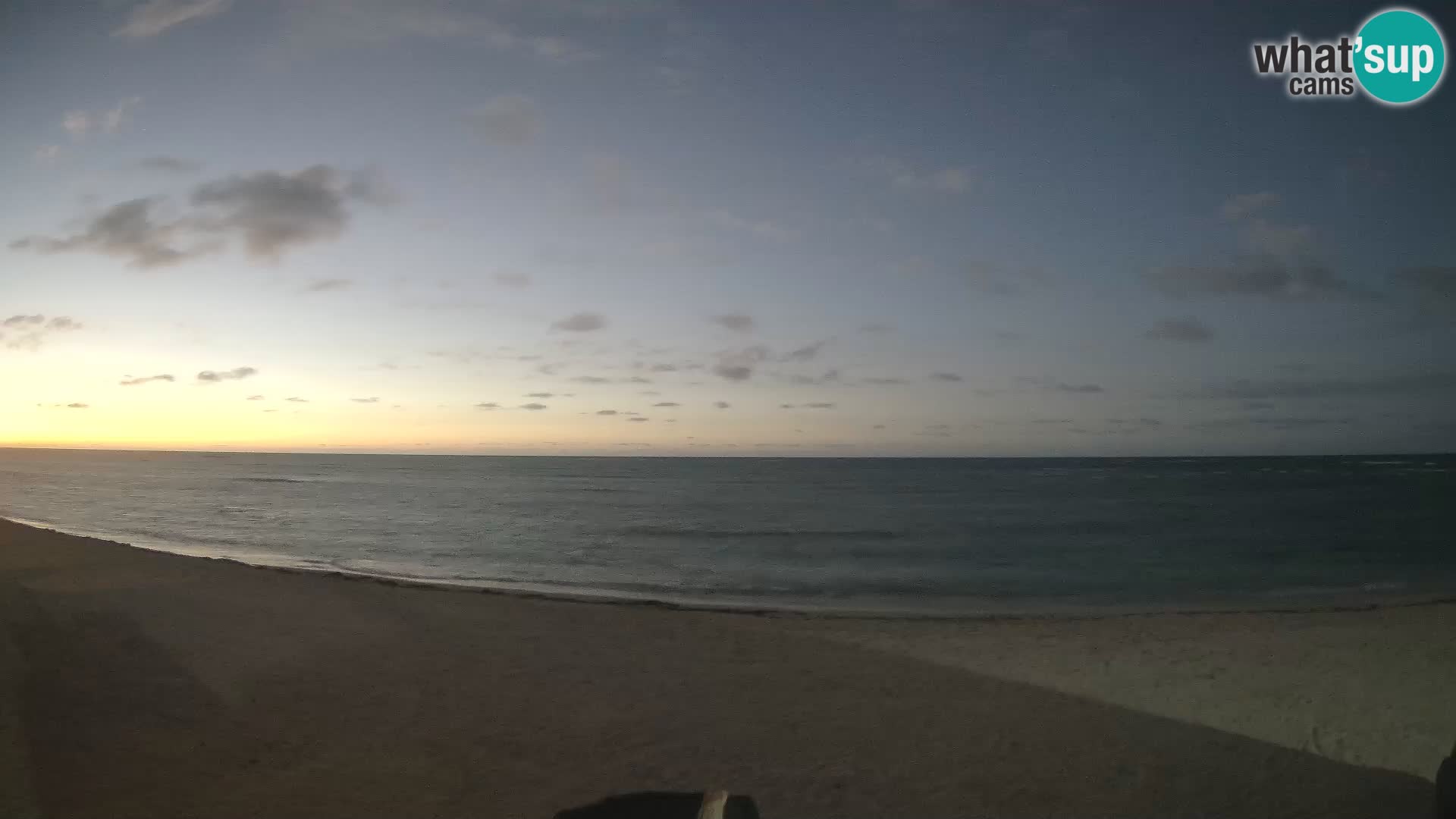 Caméra en direct de Kite Buen Hombre Kiteboarding – Plage Buen Hombre – Monte Cristi – République Dominicaine