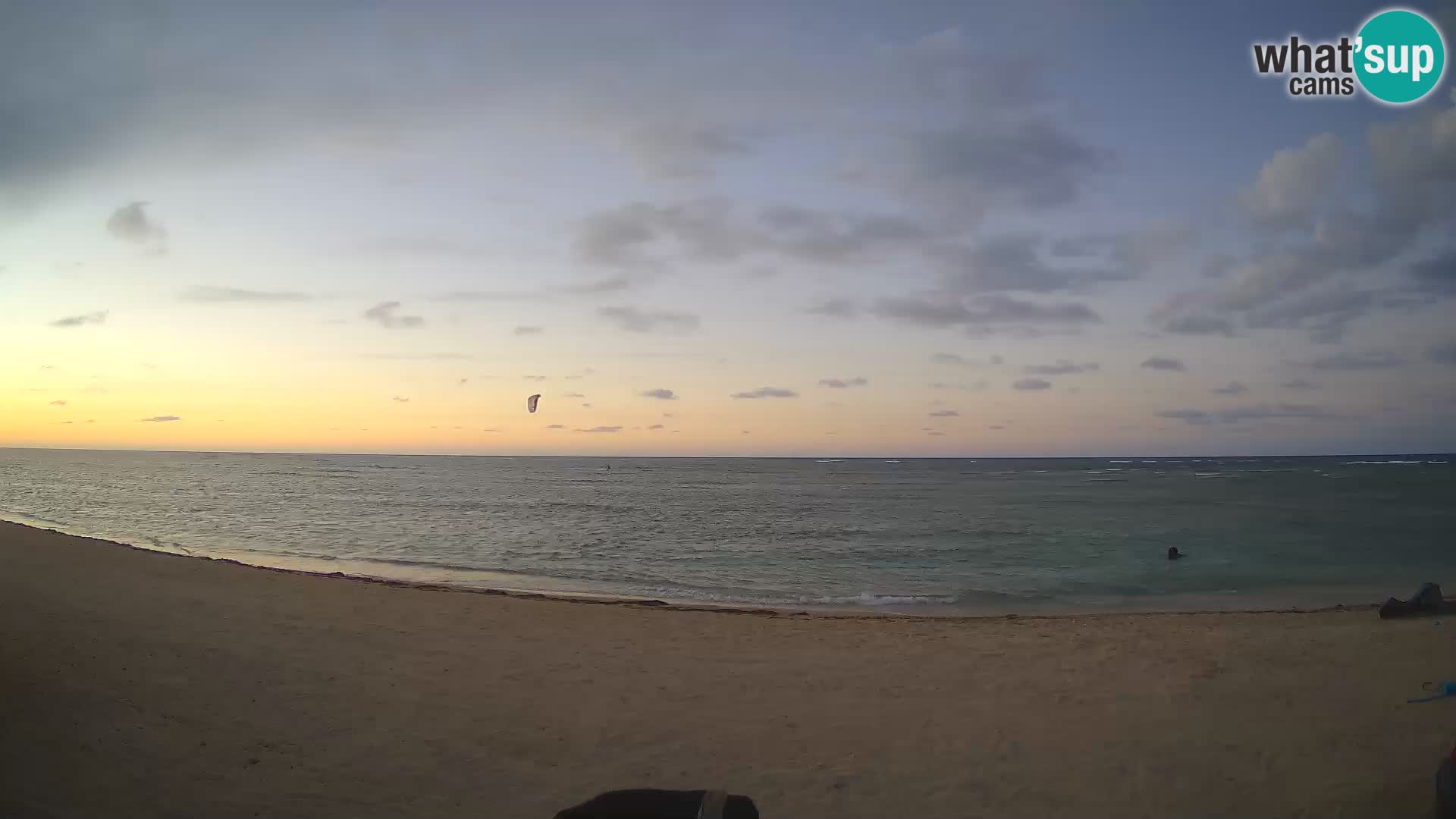 Web kamera Kite Buen Hombre Kiteboarding School – plaža Buen Hombre – Monte Cristi – Dominikanska Republika