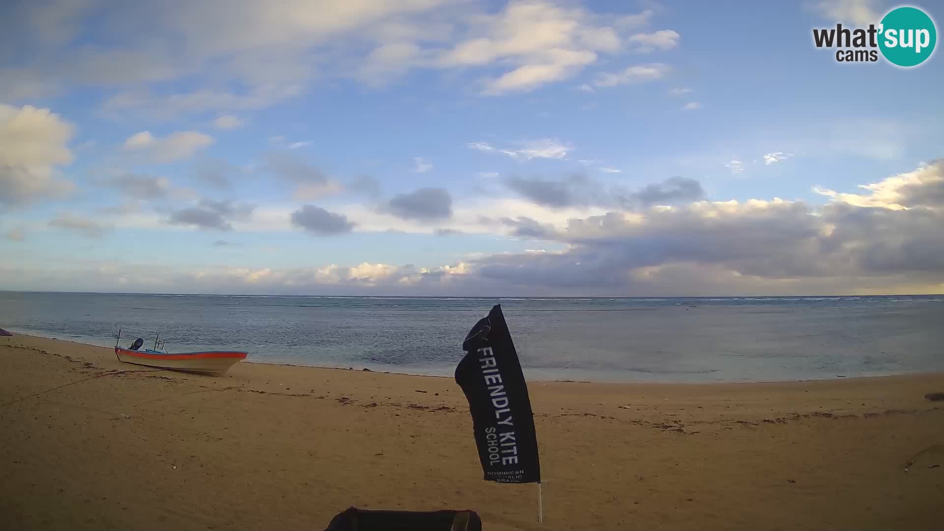 Cámara en Vivo Kite Buen Hombre Kiteboarding School – Playa Buen Hombre – Monte Cristi – República Dominicana
