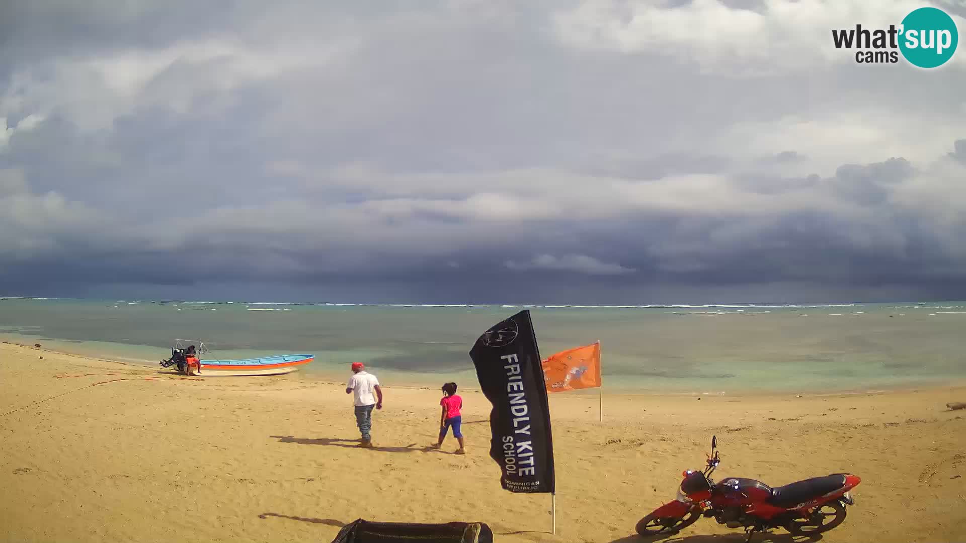 Cámara en Vivo Kite Buen Hombre Kiteboarding School – Playa Buen Hombre – Monte Cristi – República Dominicana