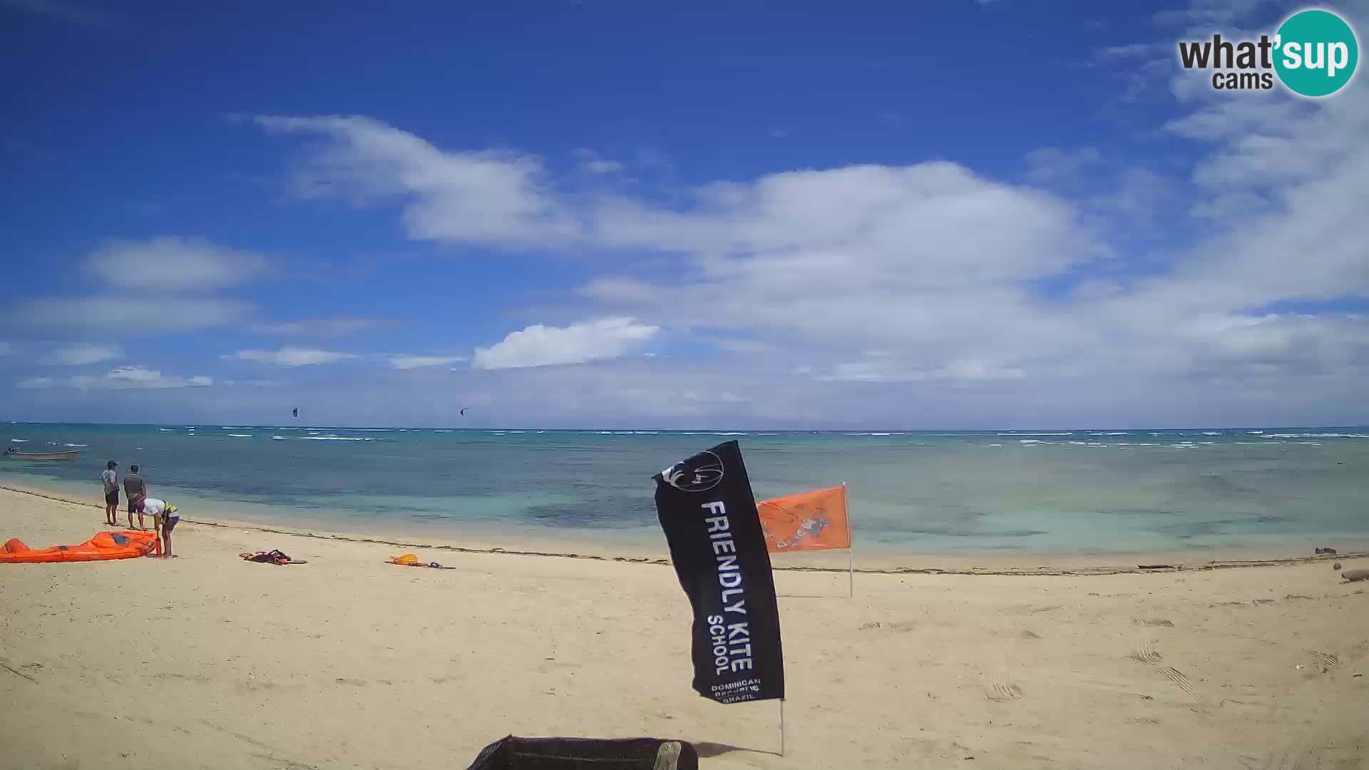 Spletna kamera Kite Buen Hombre Kiteboarding – plaža Buen Hombre – Monte Cristi – Dominikanska Republika