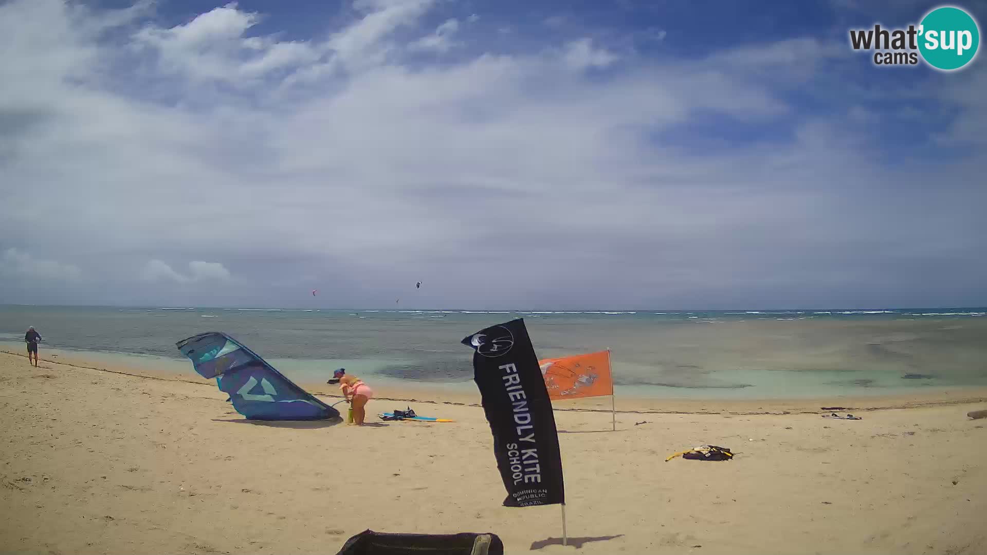 Cámara en Vivo Kite Buen Hombre Kiteboarding School – Playa Buen Hombre – Monte Cristi – República Dominicana