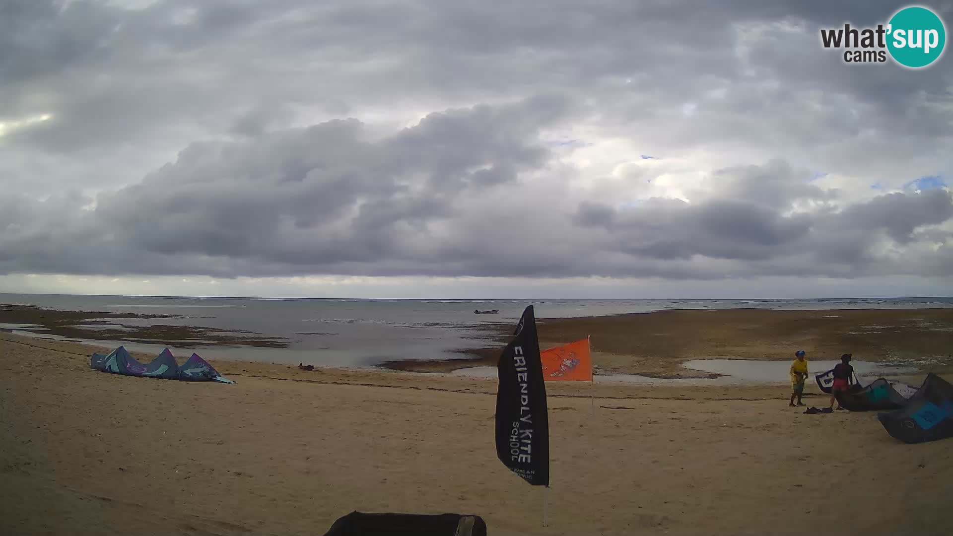 Kite Buen Hombre webcam Kiteboarding Schule – Buen Hombre Strand – Monte Cristi – Dominikanische Republik