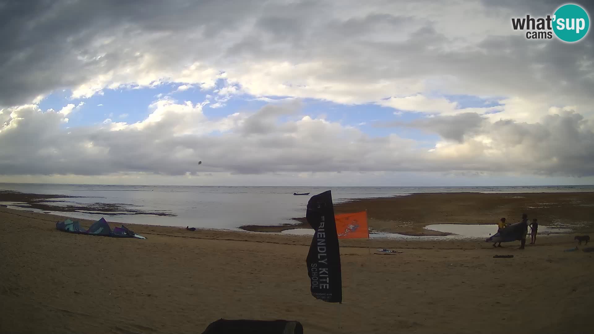 Webcam KITE BUEN HOMBRE KITEBOARDING SCHOOL – Buen Hombre Beach – Monte Cristi – Dominican Republic