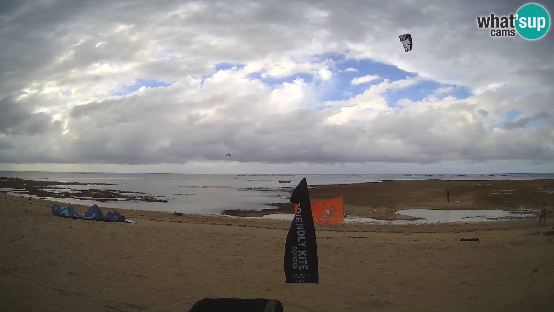 Kite Buen Hombre webcam Kiteboarding Schule – Buen Hombre Strand – Monte Cristi – Dominikanische Republik