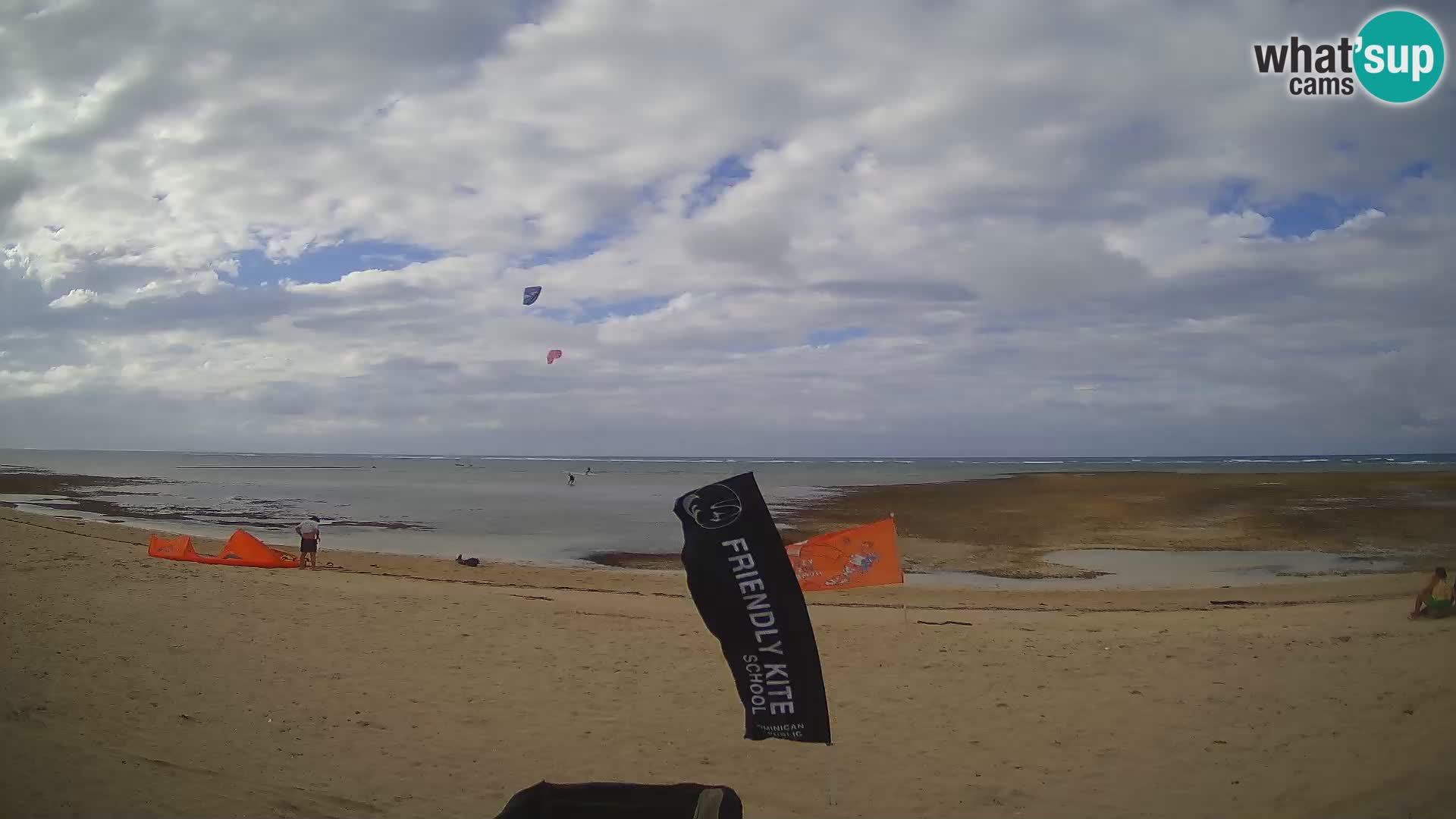 Cámara en Vivo Kite Buen Hombre Kiteboarding School – Playa Buen Hombre – Monte Cristi – República Dominicana