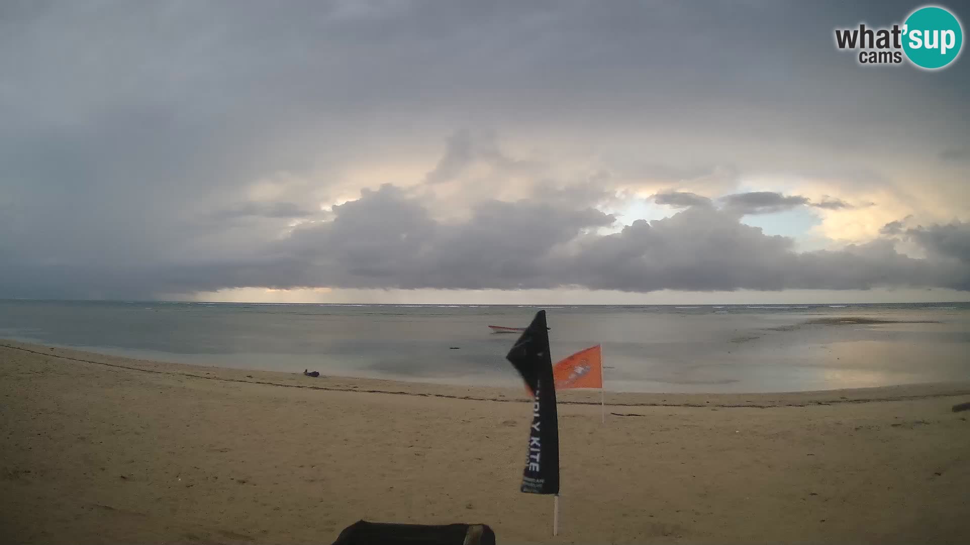 Caméra en direct de Kite Buen Hombre Kiteboarding – Plage Buen Hombre – Monte Cristi – République Dominicaine