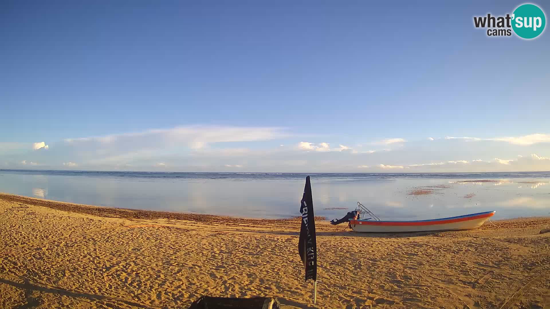 Webcam KITE BUEN HOMBRE KITEBOARDING SCHOOL – Buen Hombre Beach – Monte Cristi – Dominican Republic