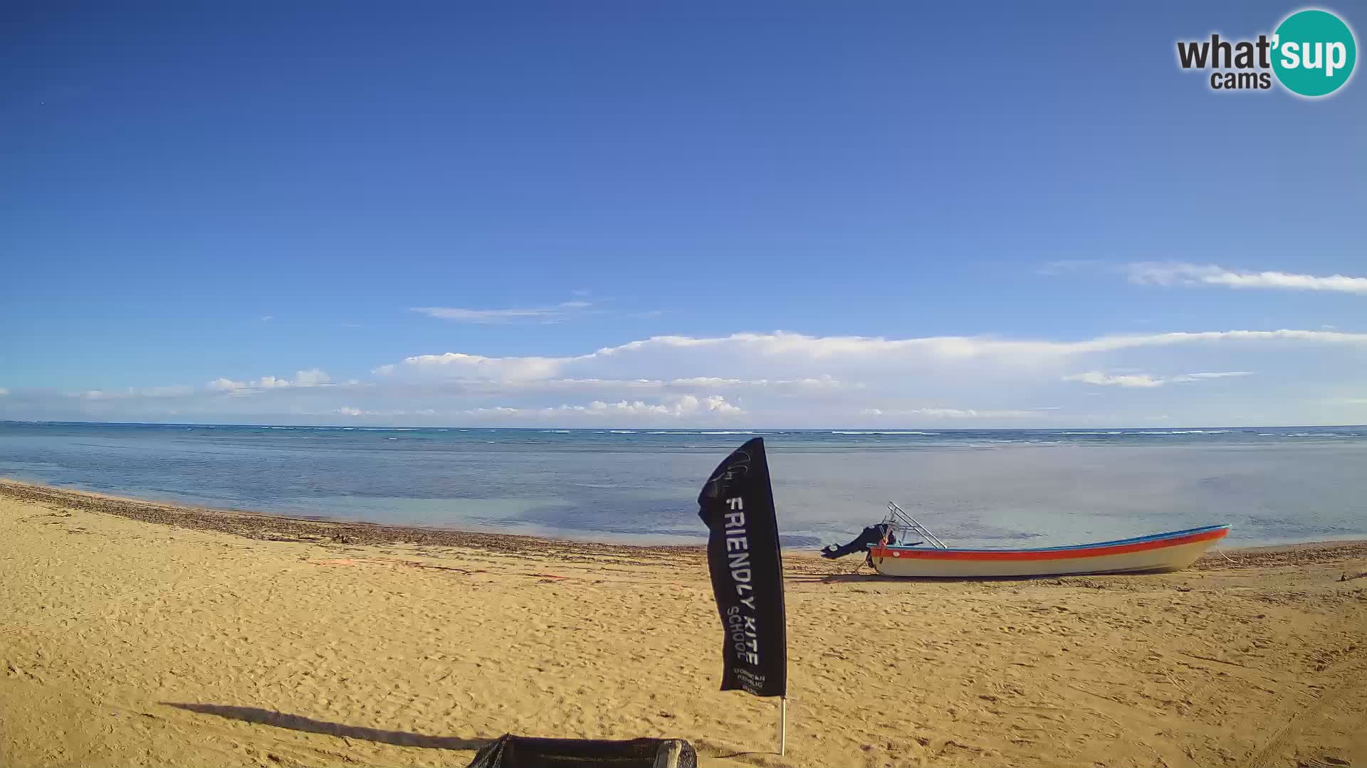 Caméra en direct de Kite Buen Hombre Kiteboarding – Plage Buen Hombre – Monte Cristi – République Dominicaine
