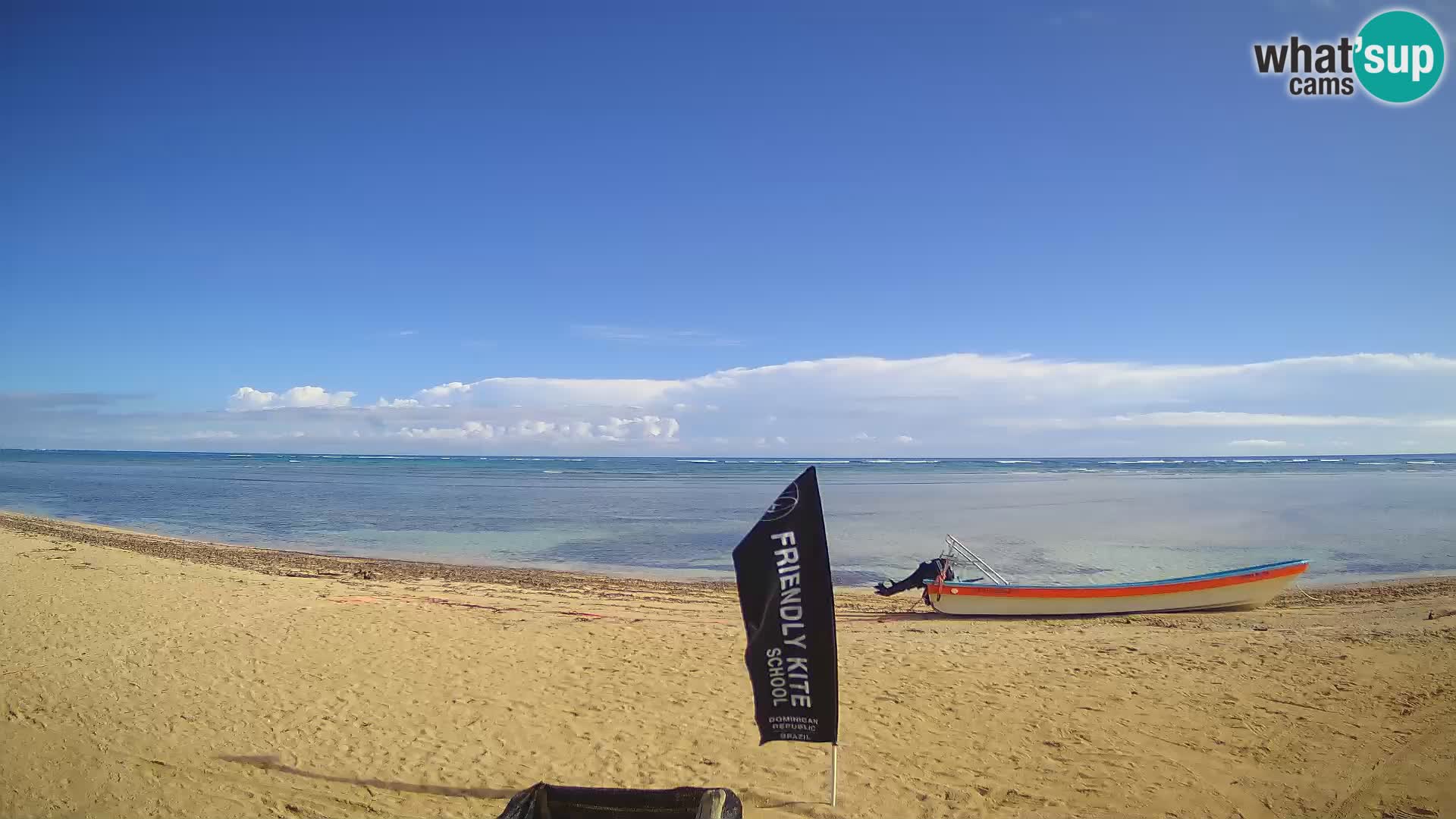 Caméra en direct de Kite Buen Hombre Kiteboarding – Plage Buen Hombre – Monte Cristi – République Dominicaine