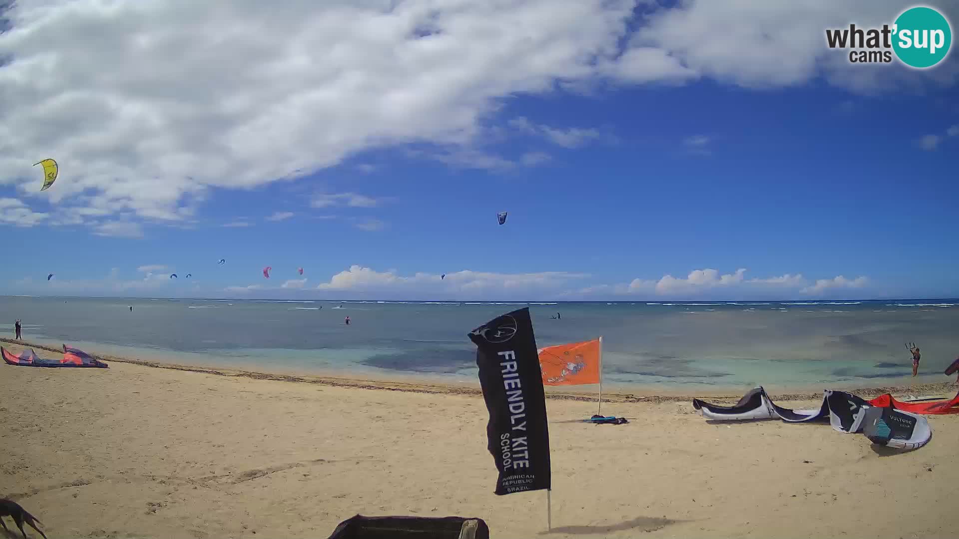 Spletna kamera Kite Buen Hombre Kiteboarding – plaža Buen Hombre – Monte Cristi – Dominikanska Republika