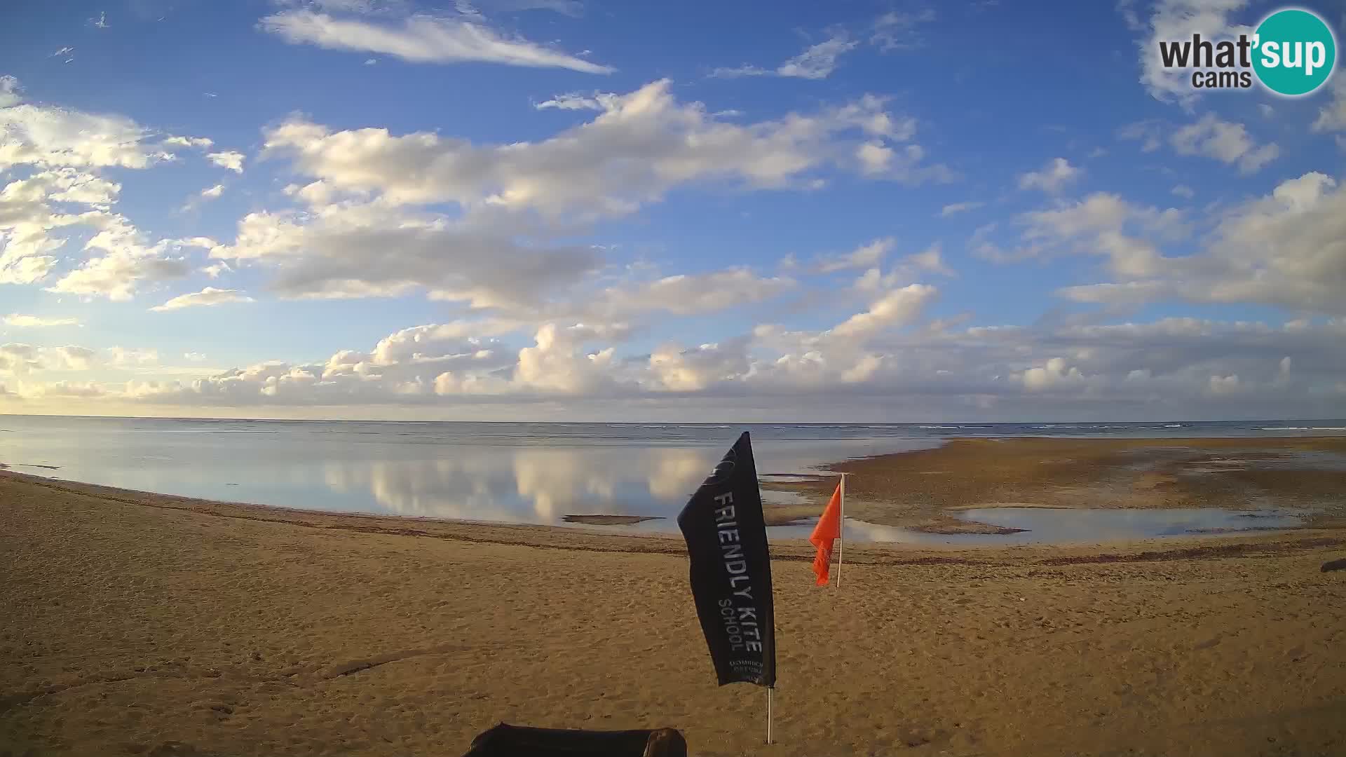 Webcam KITE BUEN HOMBRE KITEBOARDING SCHOOL – Buen Hombre Beach – Monte Cristi – Dominican Republic