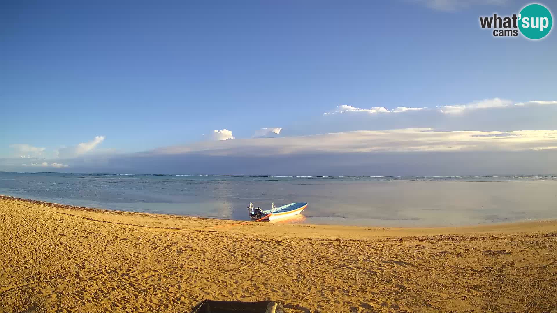 Cámara en Vivo Kite Buen Hombre Kiteboarding School – Playa Buen Hombre – Monte Cristi – República Dominicana