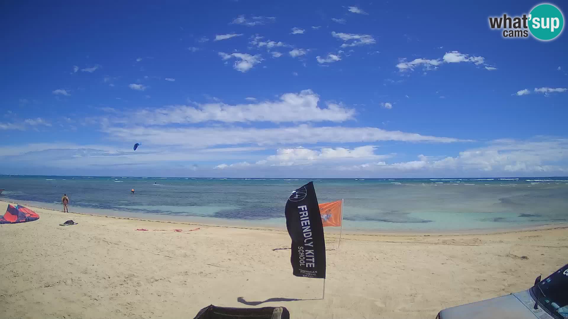 Caméra en direct de Kite Buen Hombre Kiteboarding – Plage Buen Hombre – Monte Cristi – République Dominicaine