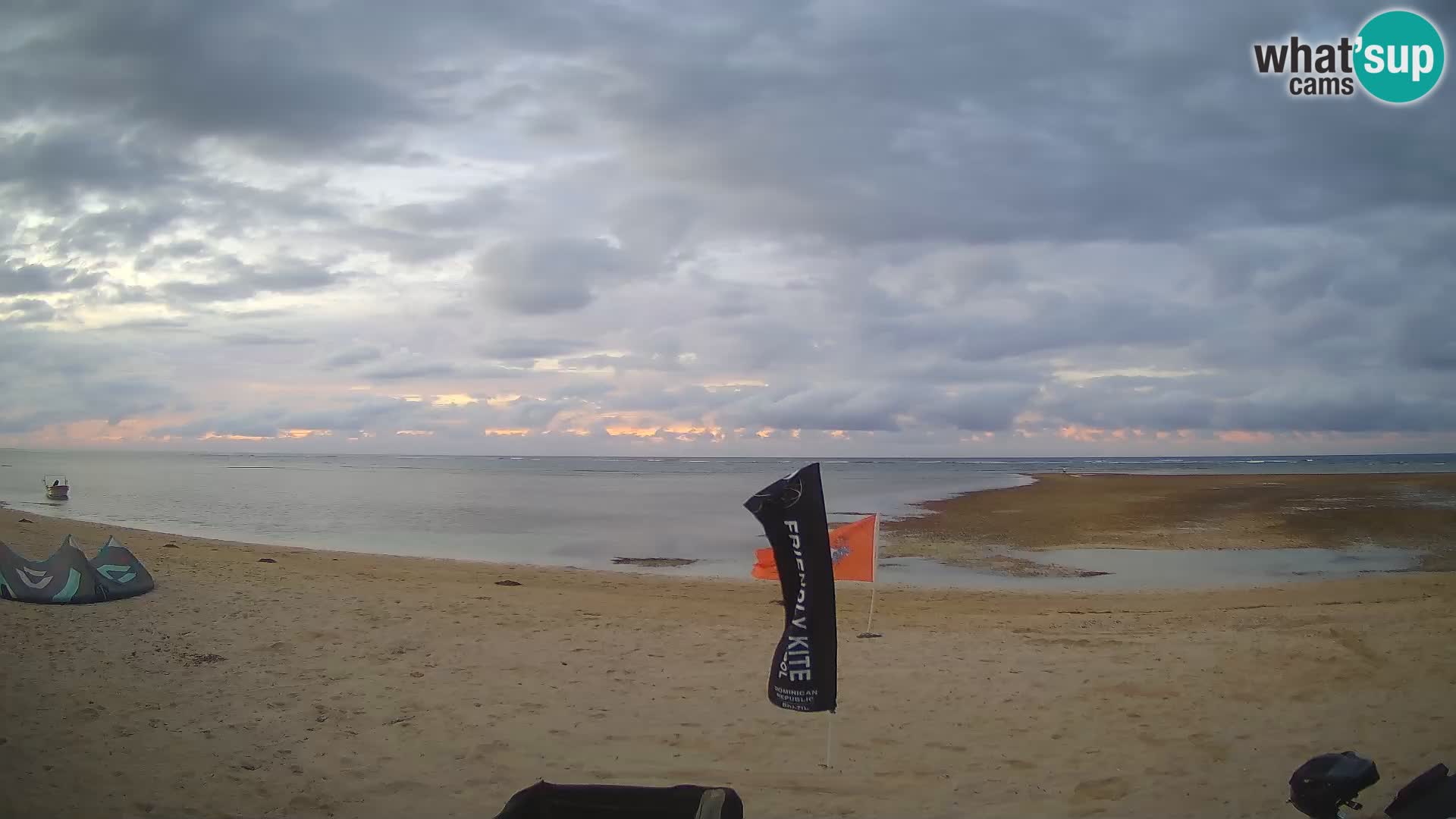 Kite Buen Hombre webcam Kiteboarding Schule – Buen Hombre Strand – Monte Cristi – Dominikanische Republik
