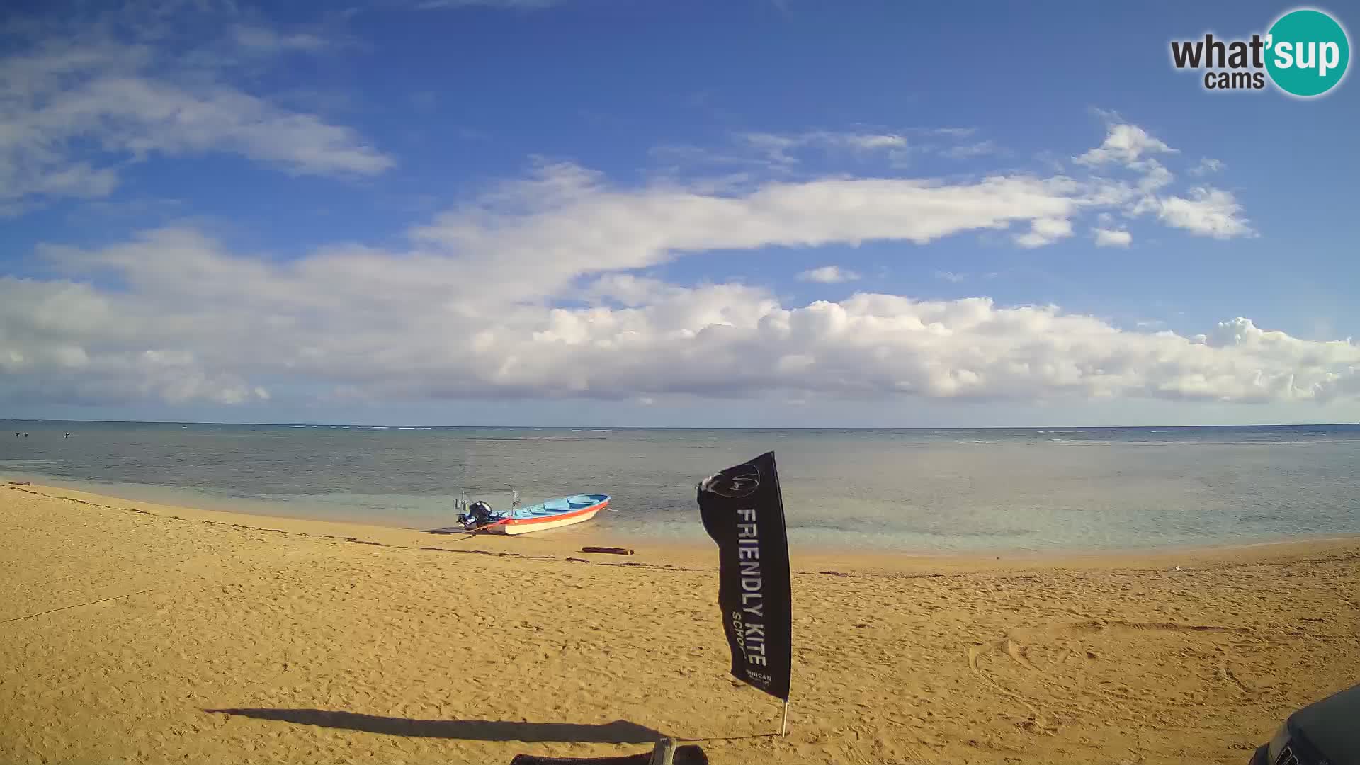 Spletna kamera Kite Buen Hombre Kiteboarding – plaža Buen Hombre – Monte Cristi – Dominikanska Republika