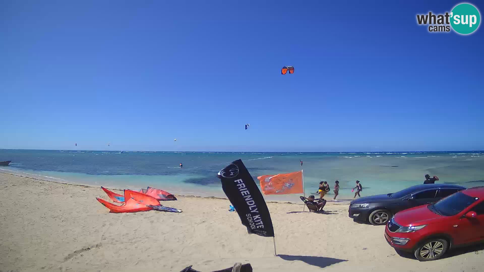 Caméra en direct de Kite Buen Hombre Kiteboarding – Plage Buen Hombre – Monte Cristi – République Dominicaine