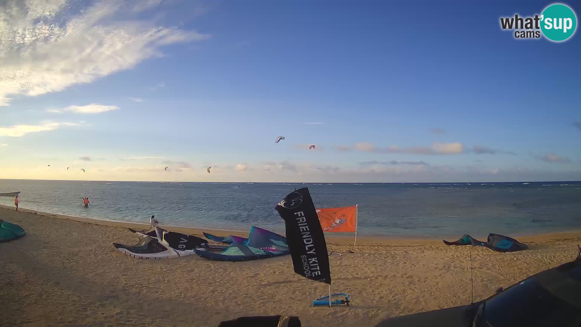 Cámara en Vivo Kite Buen Hombre Kiteboarding School – Playa Buen Hombre – Monte Cristi – República Dominicana