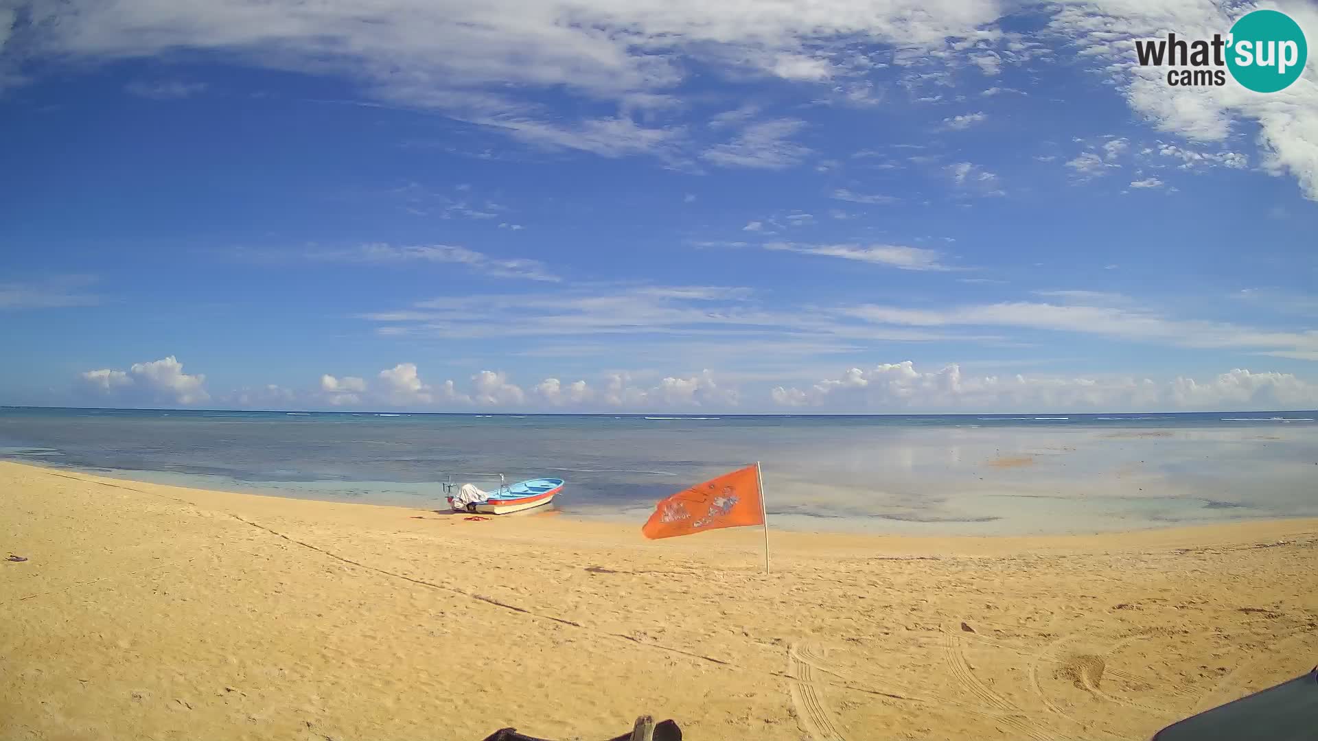Caméra en direct de Kite Buen Hombre Kiteboarding – Plage Buen Hombre – Monte Cristi – République Dominicaine
