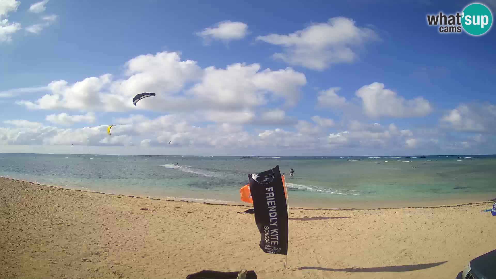 Web kamera Kite Buen Hombre Kiteboarding School – plaža Buen Hombre – Monte Cristi – Dominikanska Republika