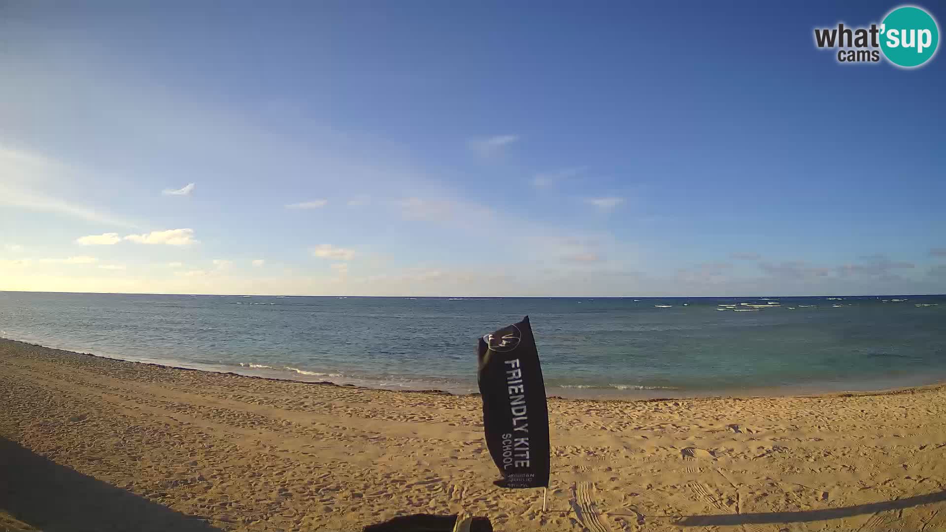 Web kamera Kite Buen Hombre Kiteboarding School – plaža Buen Hombre – Monte Cristi – Dominikanska Republika