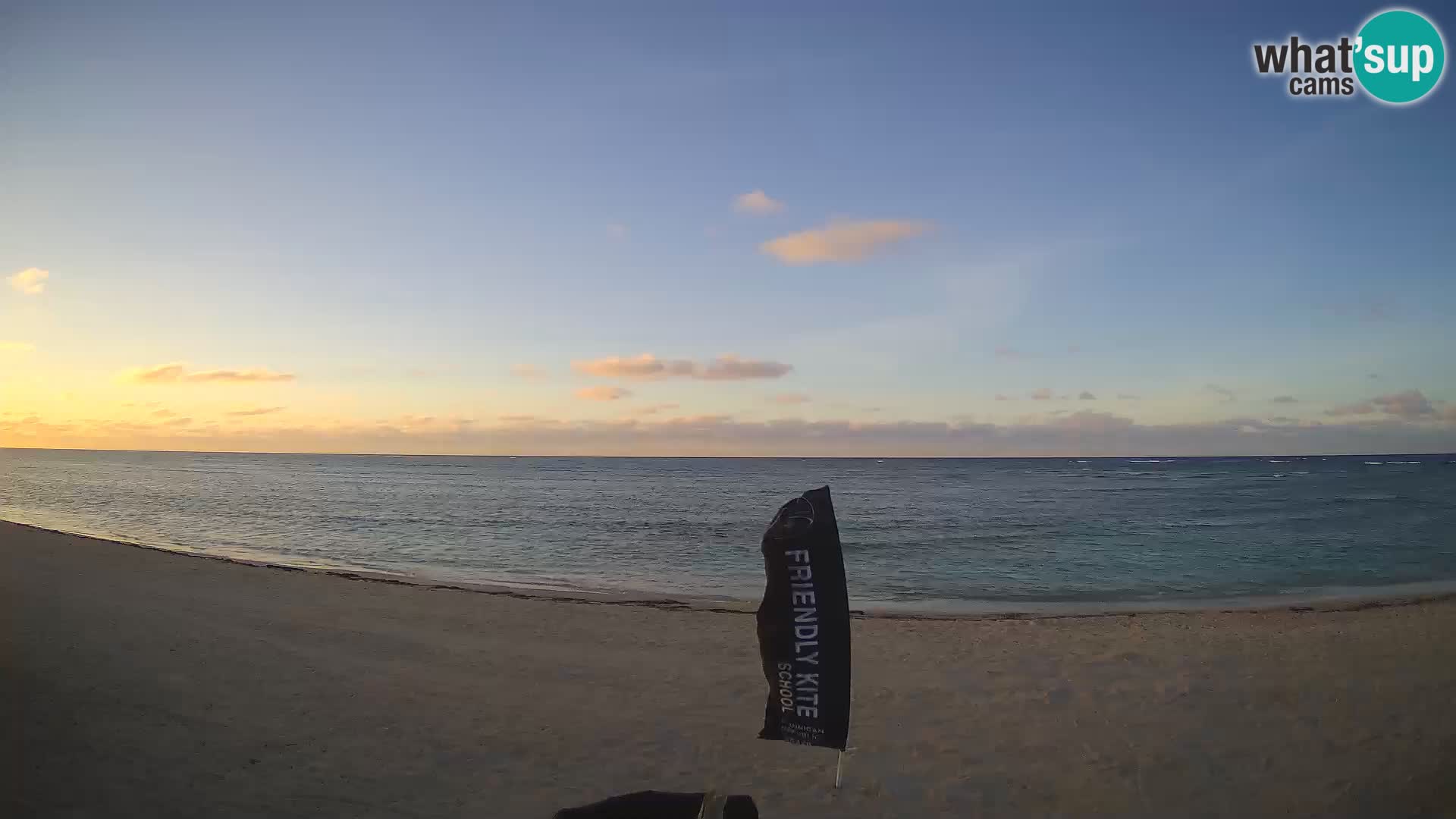 Cámara en Vivo Kite Buen Hombre Kiteboarding School – Playa Buen Hombre – Monte Cristi – República Dominicana