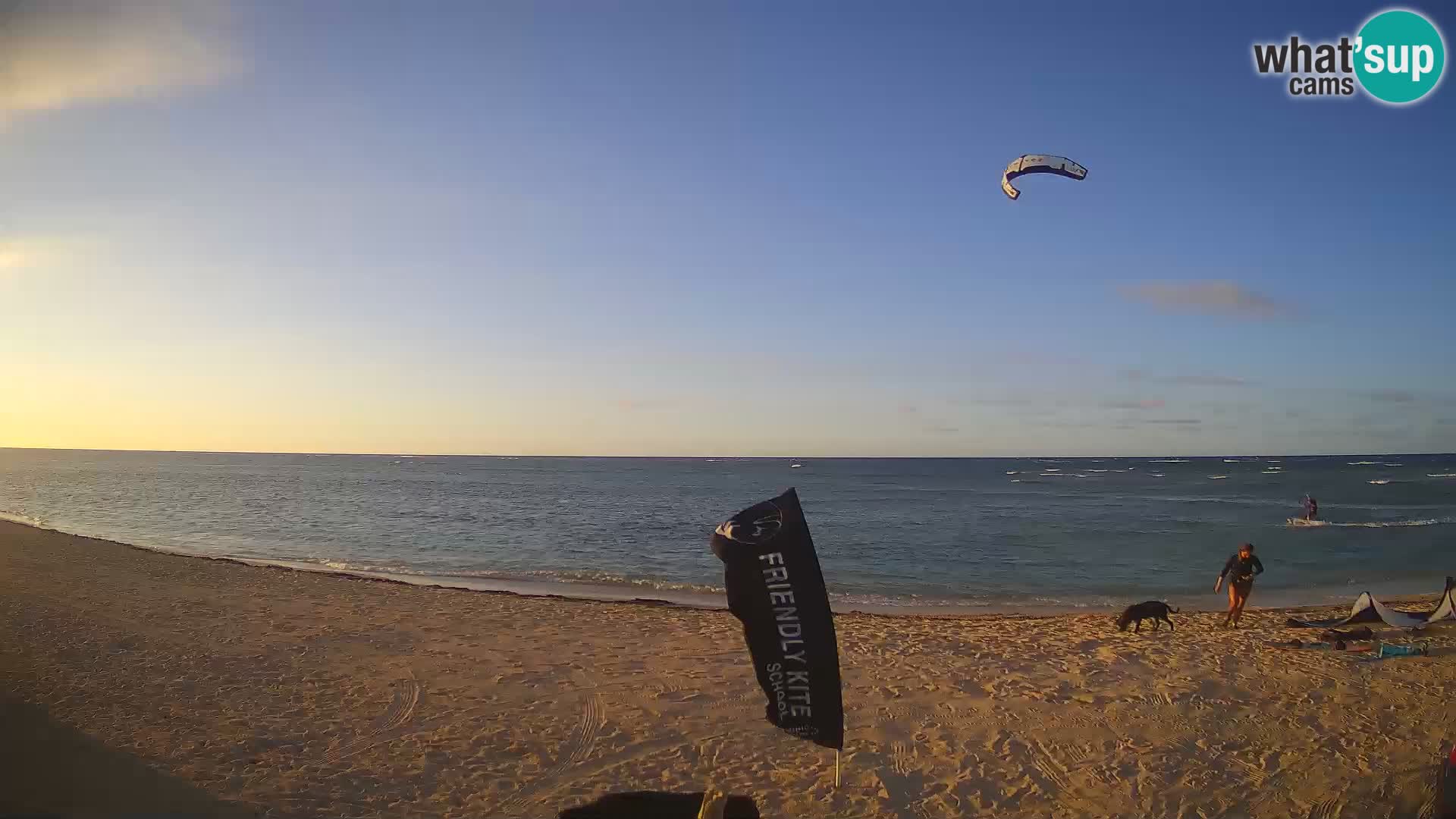 Spletna kamera Kite Buen Hombre Kiteboarding – plaža Buen Hombre – Monte Cristi – Dominikanska Republika