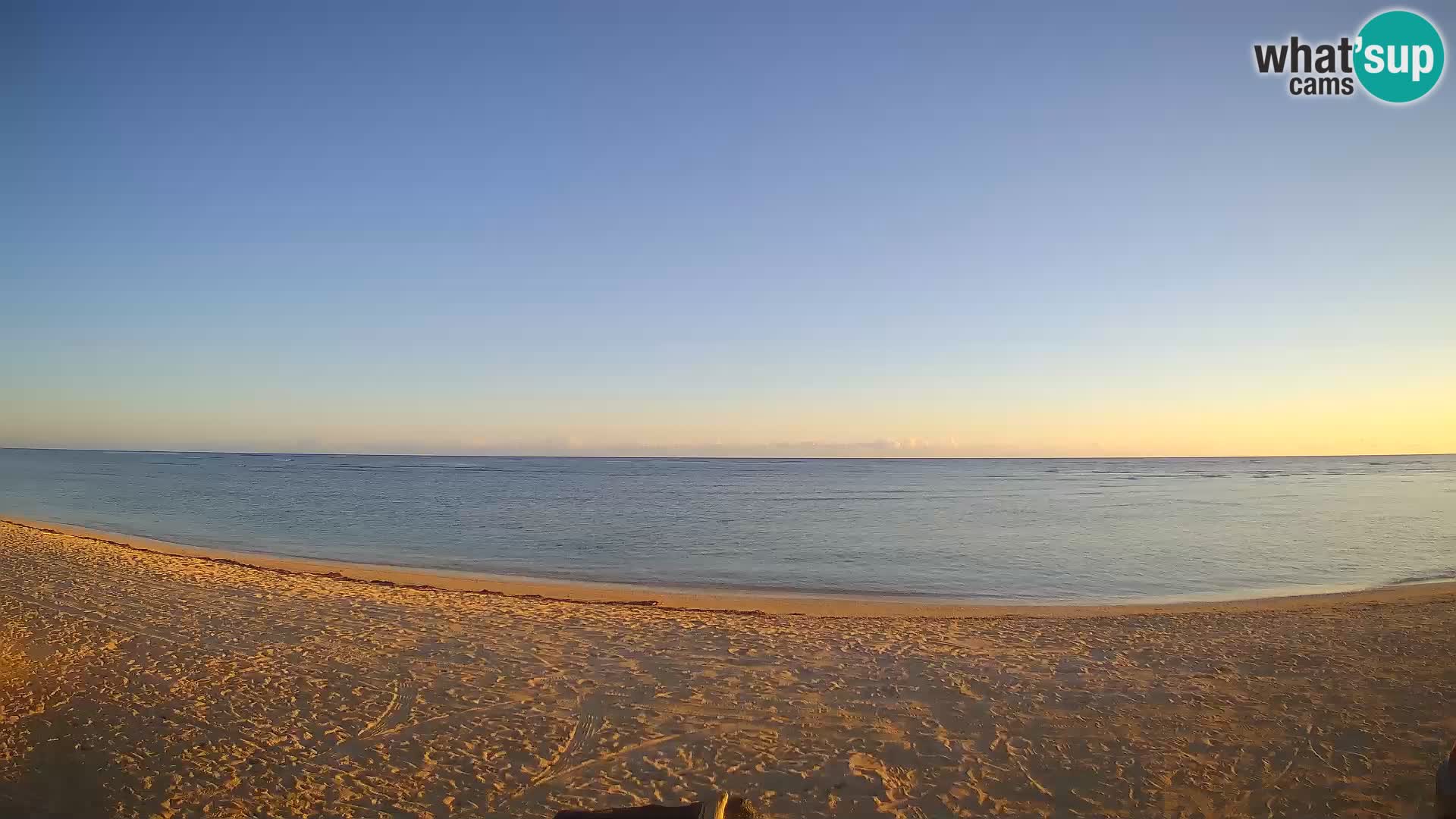 Spletna kamera Kite Buen Hombre Kiteboarding – plaža Buen Hombre – Monte Cristi – Dominikanska Republika