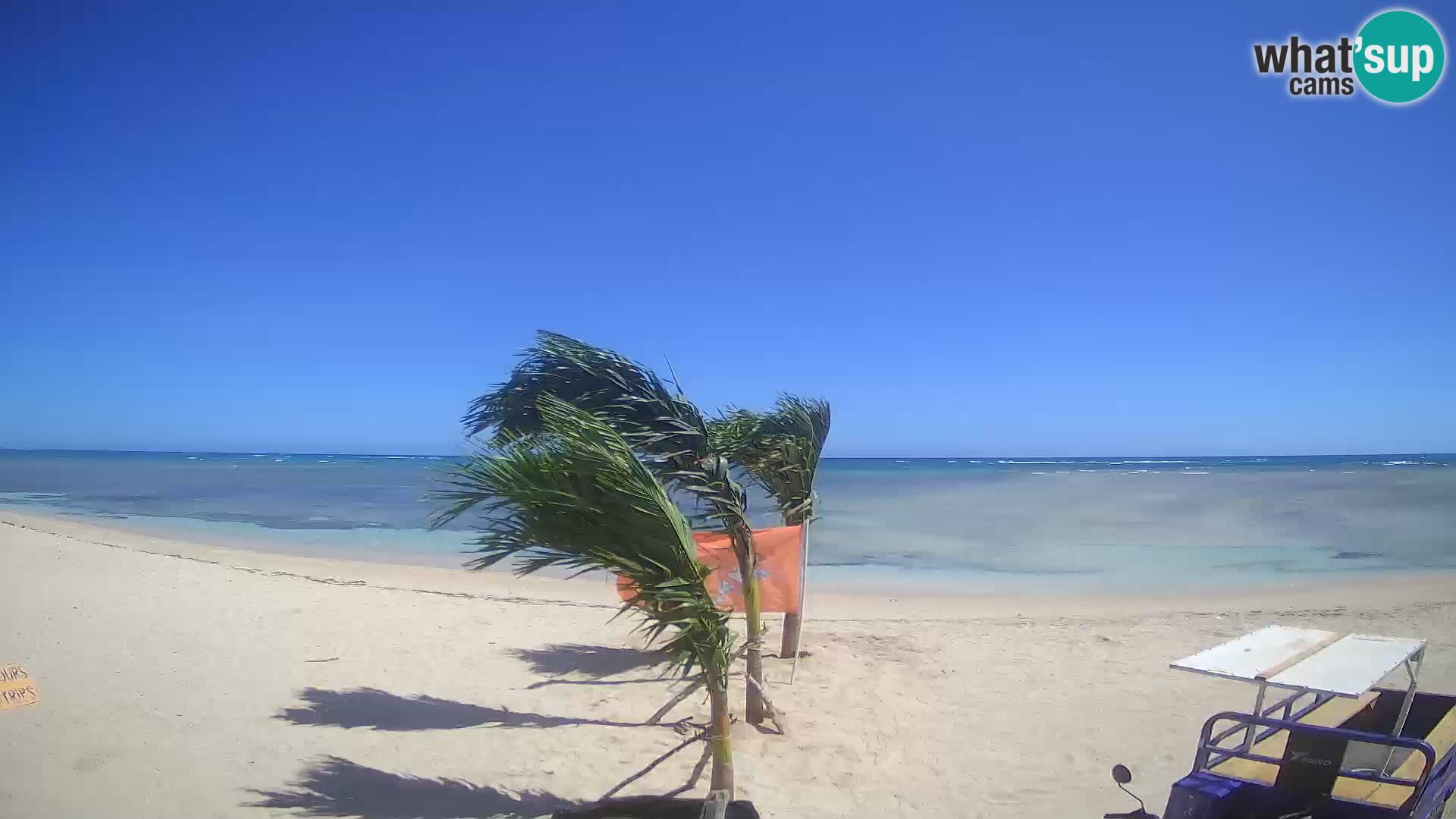 Caméra en direct de Kite Buen Hombre Kiteboarding – Plage Buen Hombre – Monte Cristi – République Dominicaine