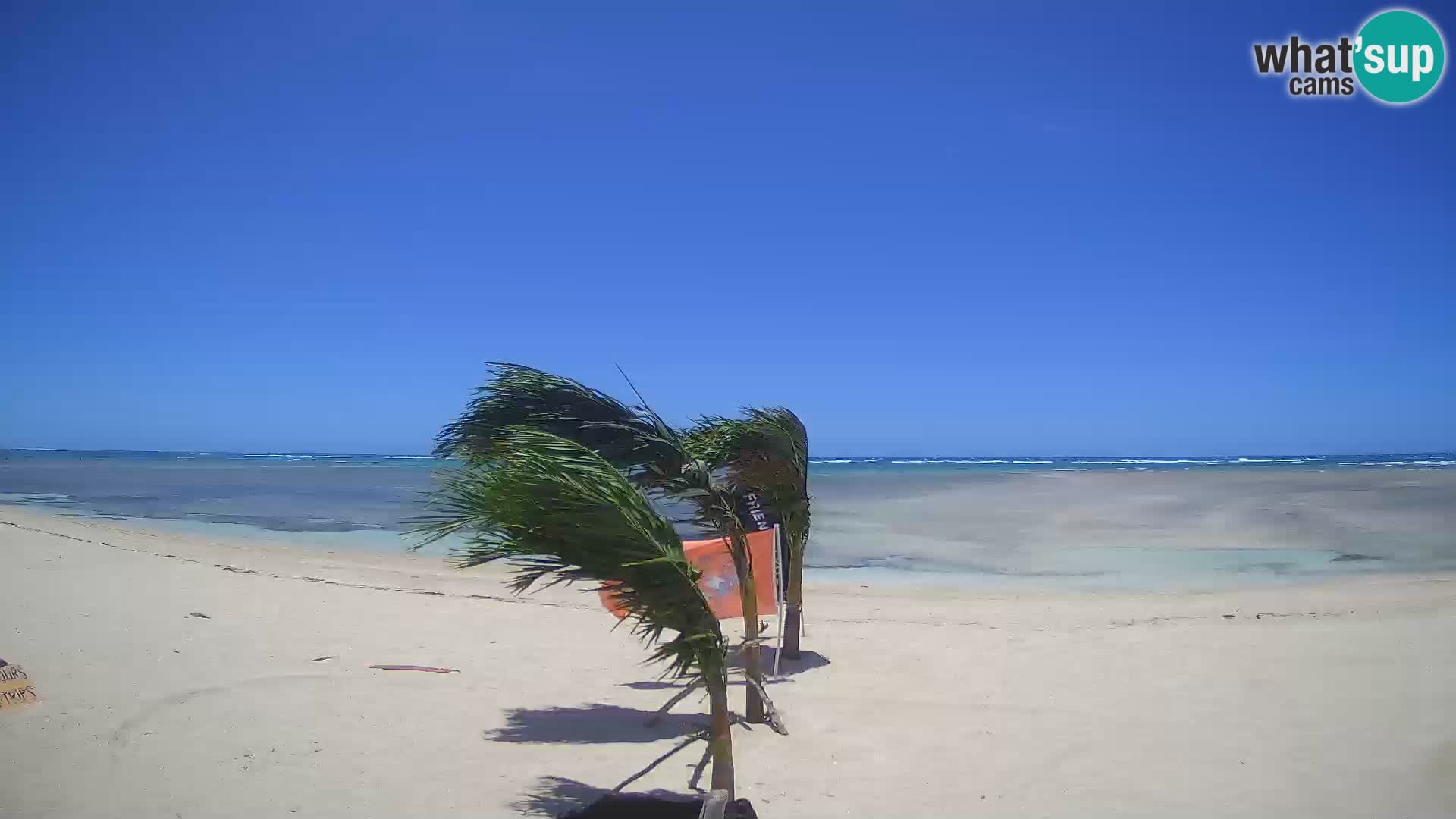 Cámara en Vivo Kite Buen Hombre Kiteboarding School – Playa Buen Hombre – Monte Cristi – República Dominicana