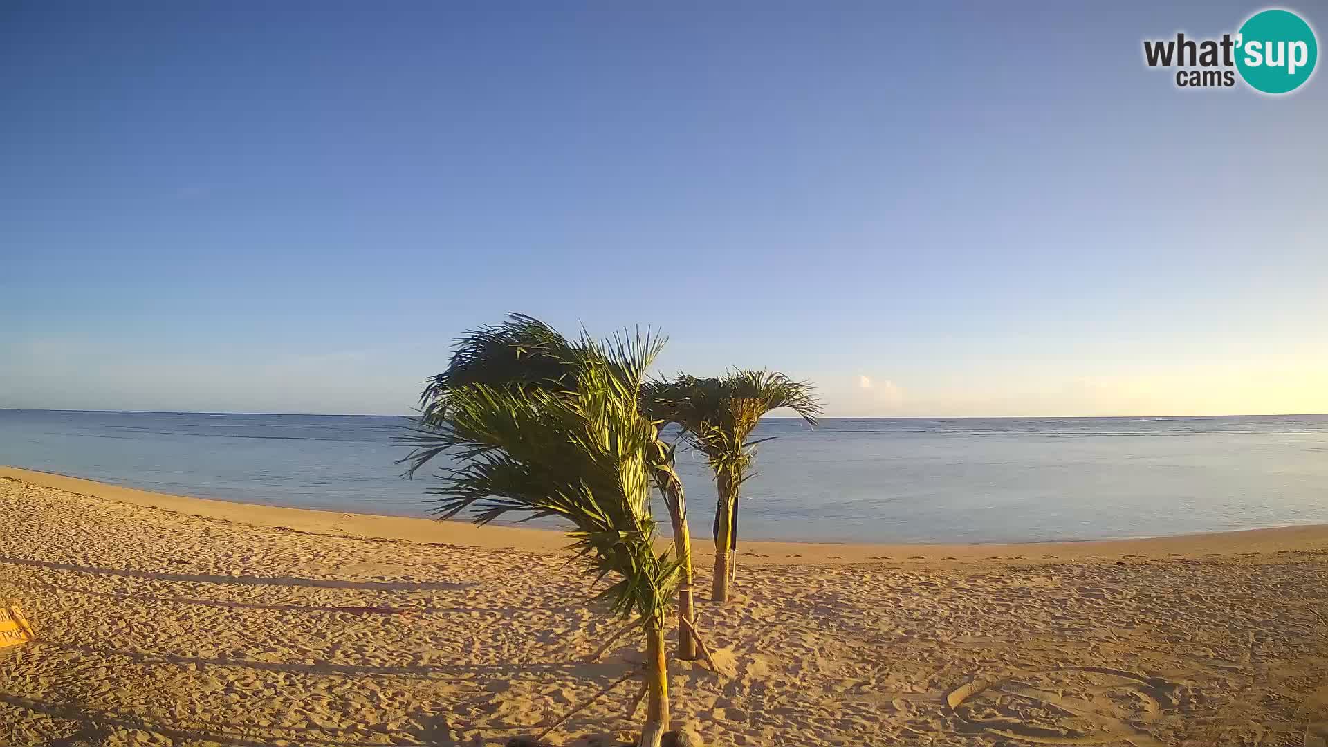 Spletna kamera Kite Buen Hombre Kiteboarding – plaža Buen Hombre – Monte Cristi – Dominikanska Republika