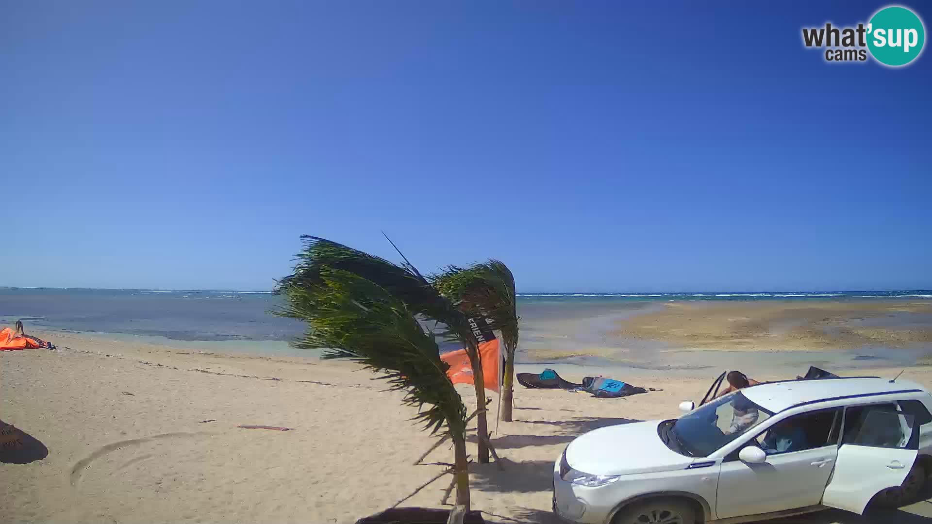 Web kamera Kite Buen Hombre Kiteboarding School – plaža Buen Hombre – Monte Cristi – Dominikanska Republika