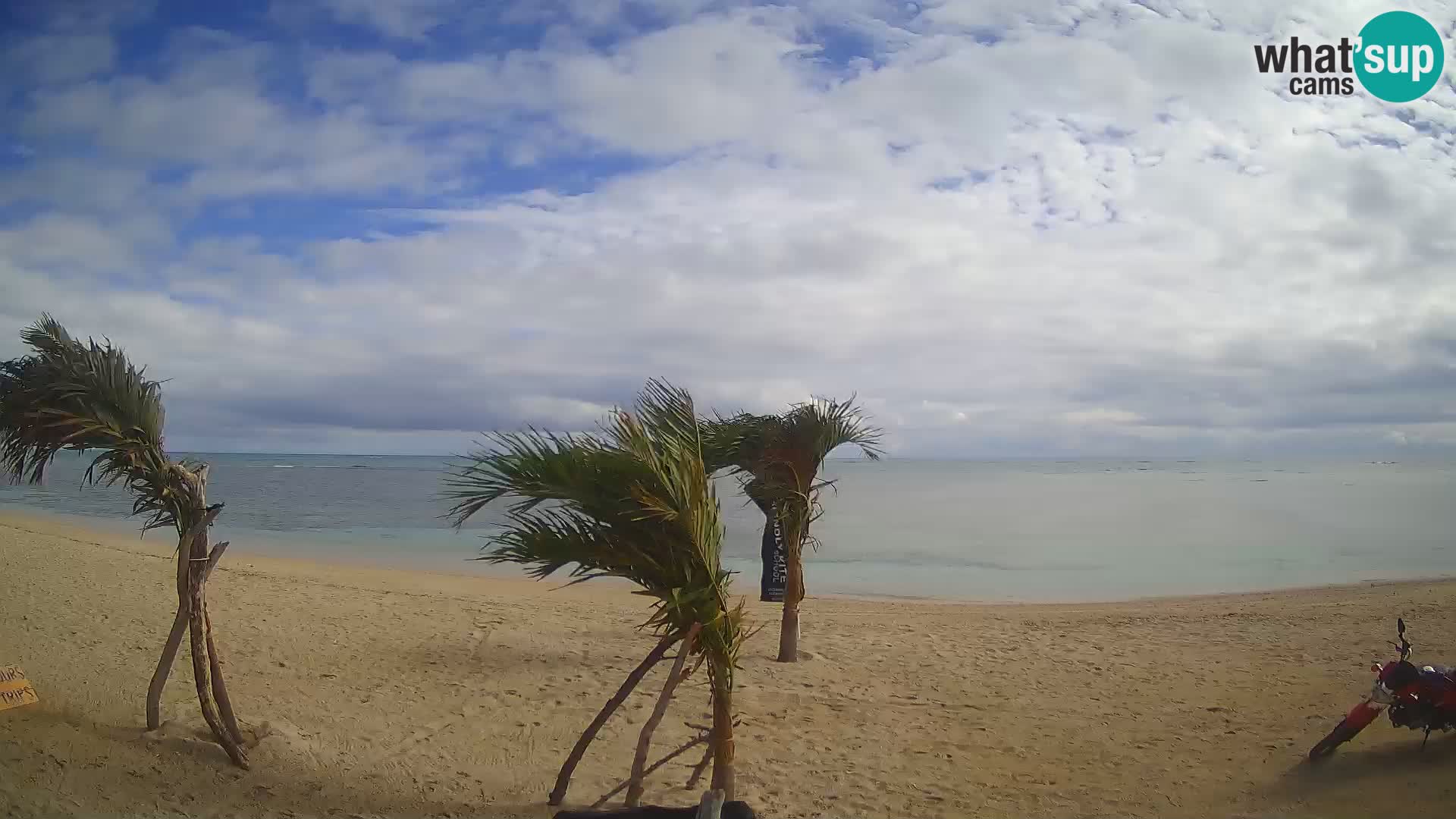 Spletna kamera Kite Buen Hombre Kiteboarding – plaža Buen Hombre – Monte Cristi – Dominikanska Republika