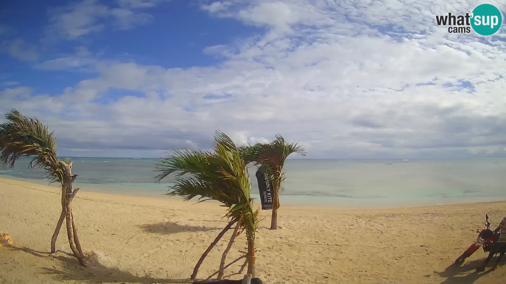 Cámara en Vivo Kite Buen Hombre Kiteboarding School – Playa Buen Hombre – Monte Cristi – República Dominicana