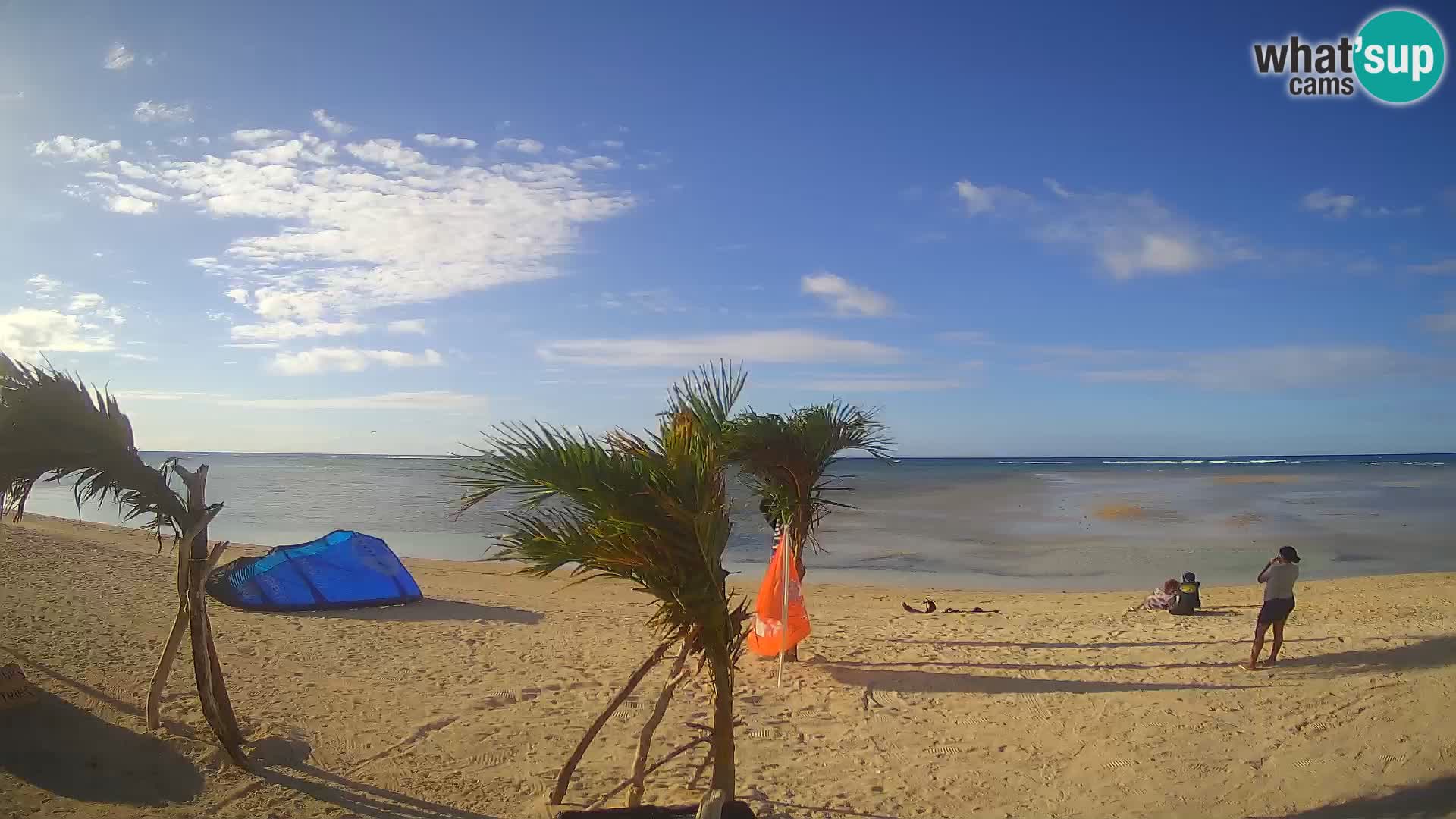 Web kamera Kite Buen Hombre Kiteboarding School – plaža Buen Hombre – Monte Cristi – Dominikanska Republika