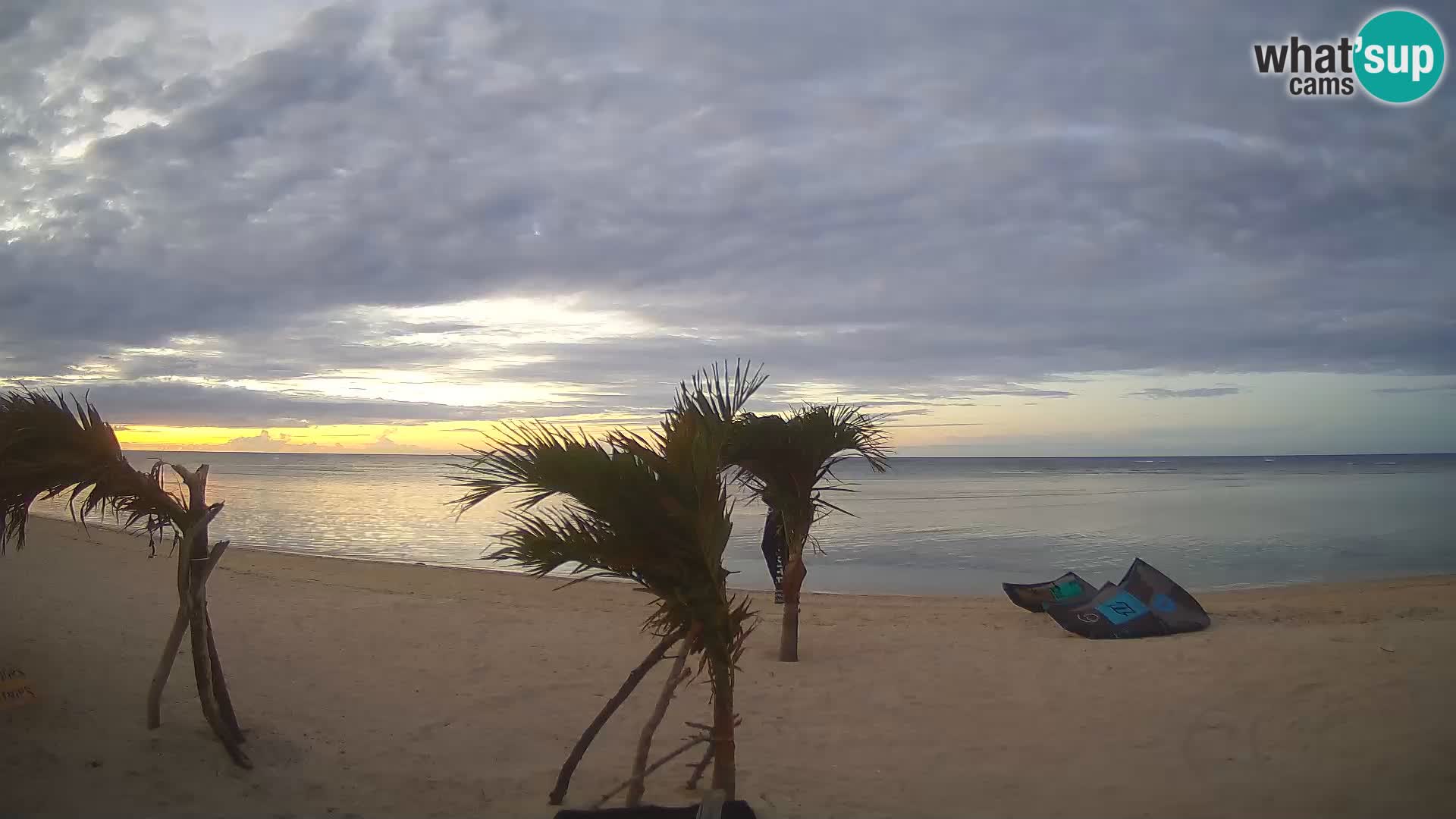 Kite Buen Hombre webcam Kiteboarding Schule – Buen Hombre Strand – Monte Cristi – Dominikanische Republik