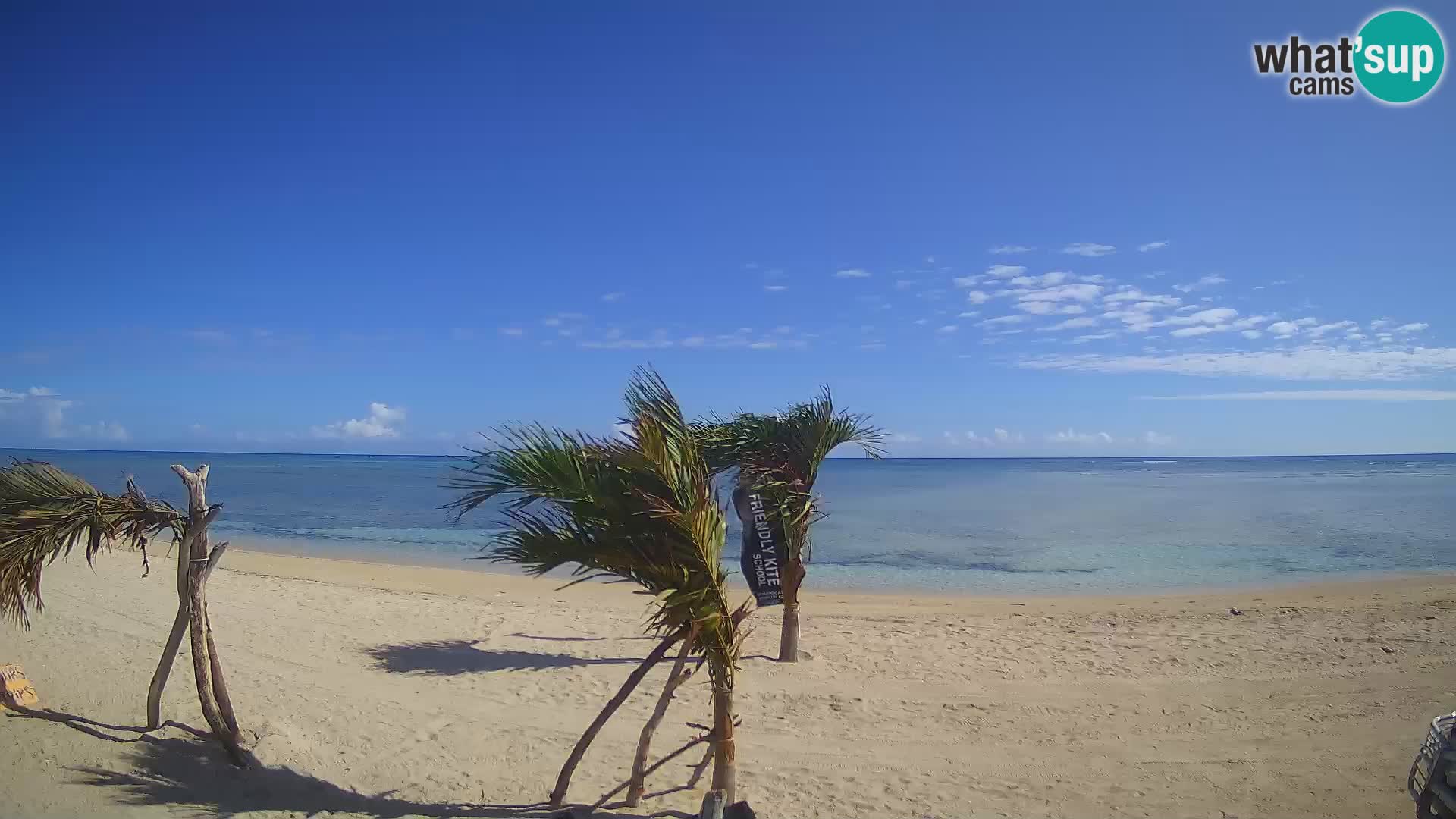 Web kamera Kite Buen Hombre Kiteboarding School – plaža Buen Hombre – Monte Cristi – Dominikanska Republika