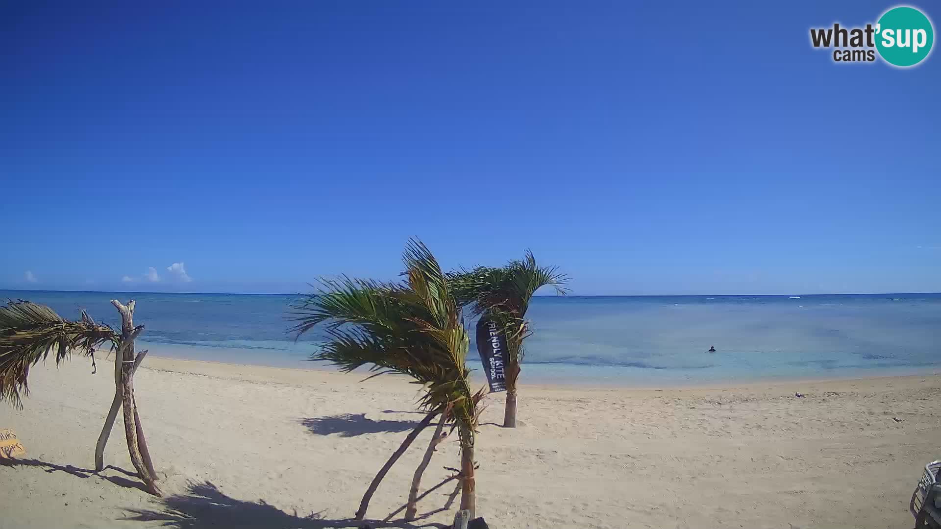 Web kamera Kite Buen Hombre Kiteboarding School – plaža Buen Hombre – Monte Cristi – Dominikanska Republika