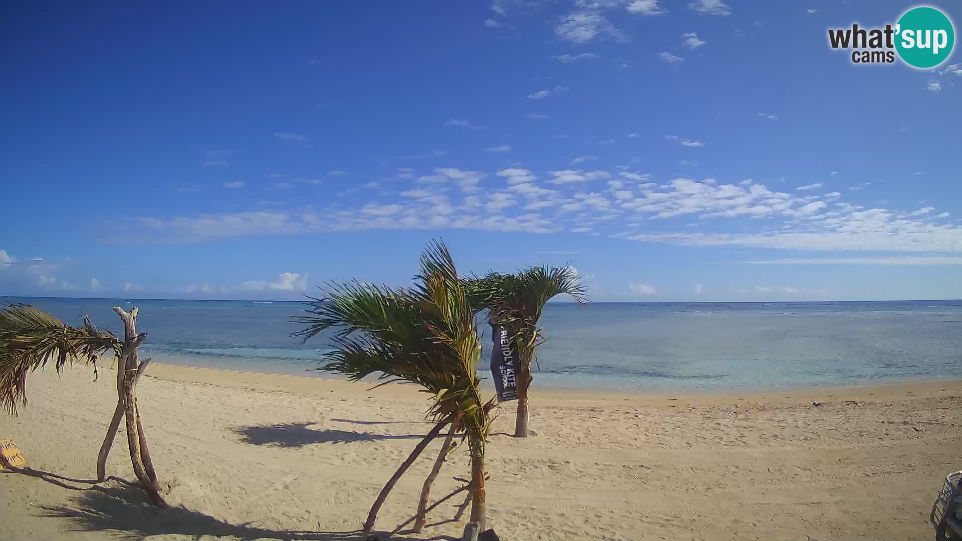 Web kamera Kite Buen Hombre Kiteboarding School – plaža Buen Hombre – Monte Cristi – Dominikanska Republika