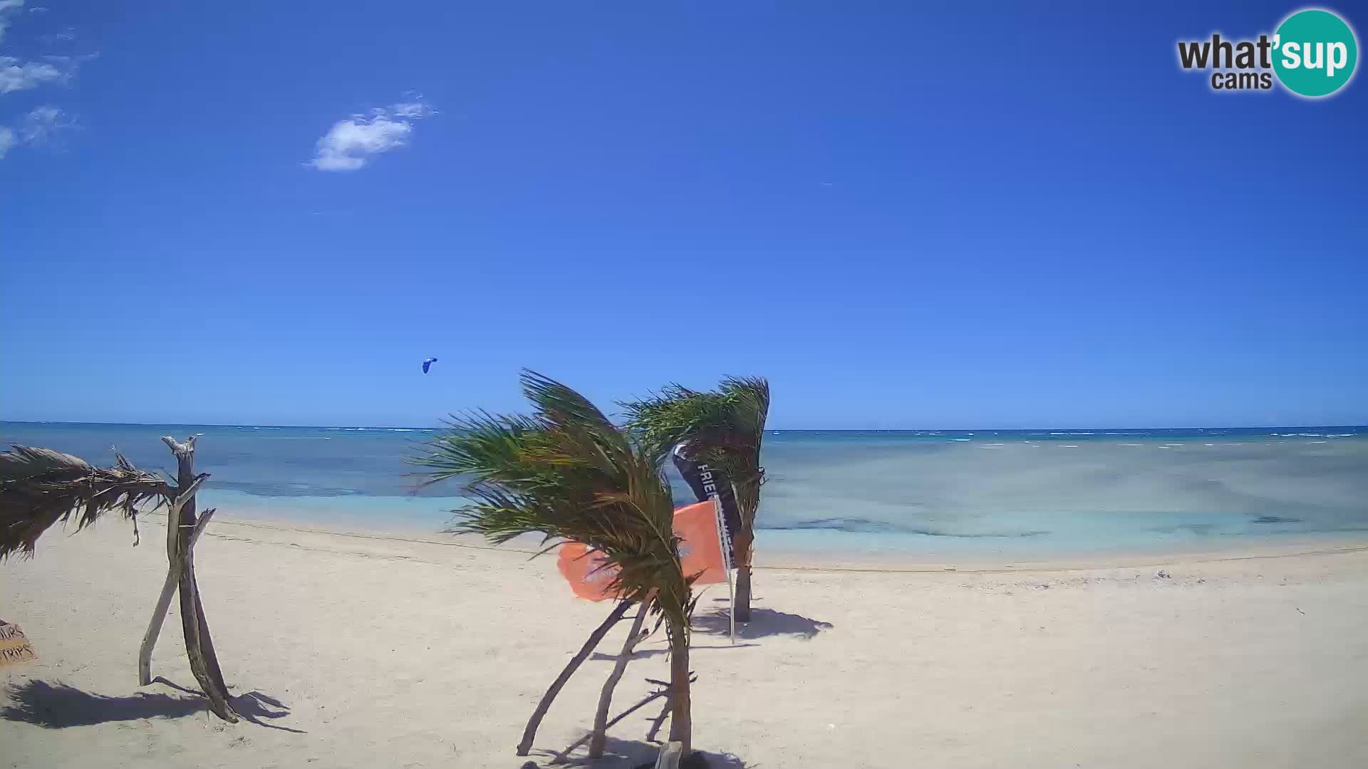 Web kamera Kite Buen Hombre Kiteboarding School – plaža Buen Hombre – Monte Cristi – Dominikanska Republika