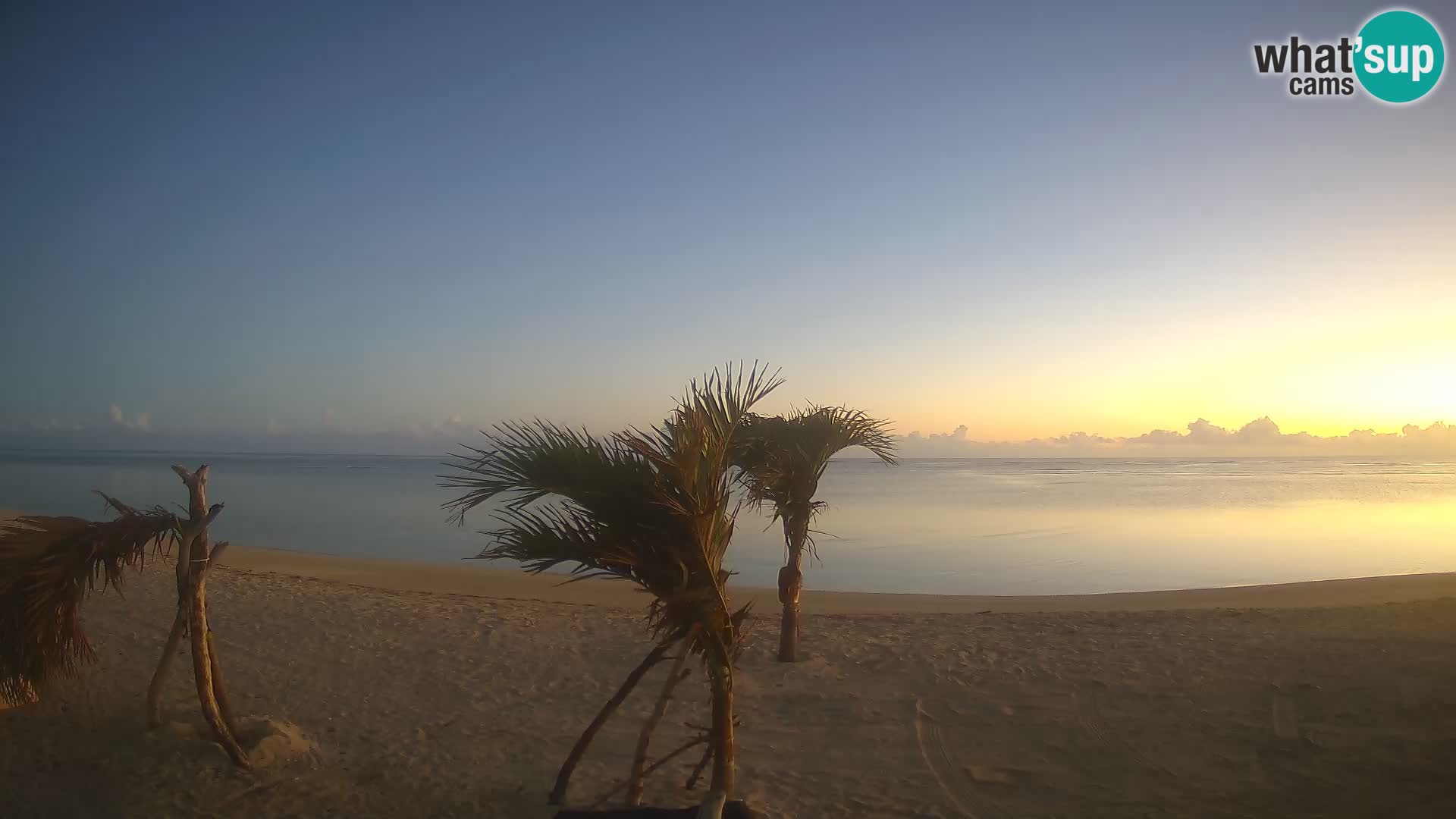 Cámara en Vivo Kite Buen Hombre Kiteboarding School – Playa Buen Hombre – Monte Cristi – República Dominicana