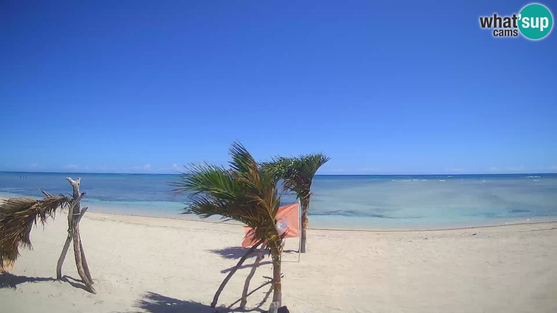 Cámara en Vivo Kite Buen Hombre Kiteboarding School – Playa Buen Hombre – Monte Cristi – República Dominicana