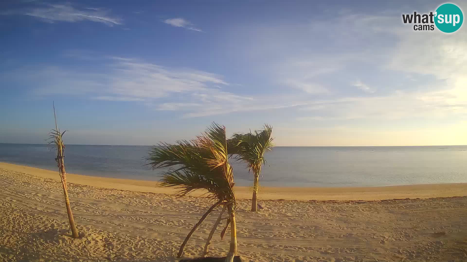 Spletna kamera Kite Buen Hombre Kiteboarding – plaža Buen Hombre – Monte Cristi – Dominikanska Republika