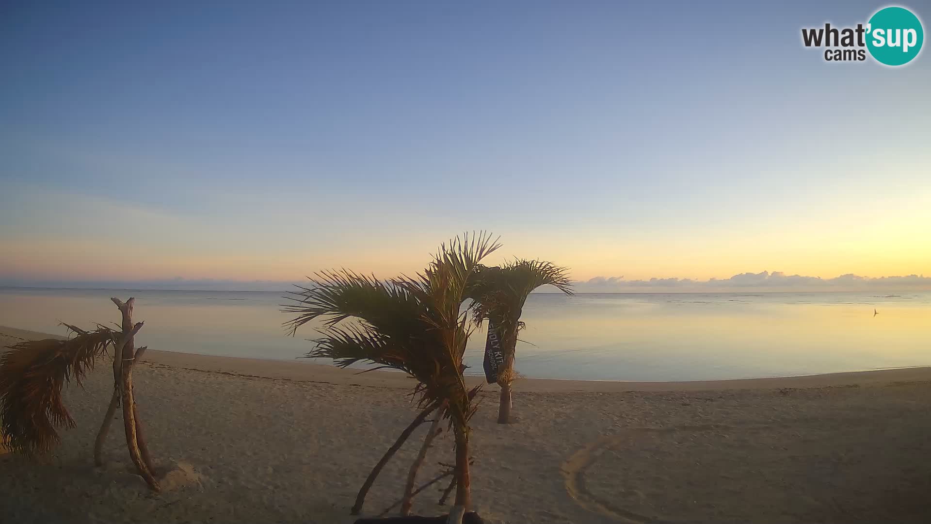 Cámara en Vivo Kite Buen Hombre Kiteboarding School – Playa Buen Hombre – Monte Cristi – República Dominicana