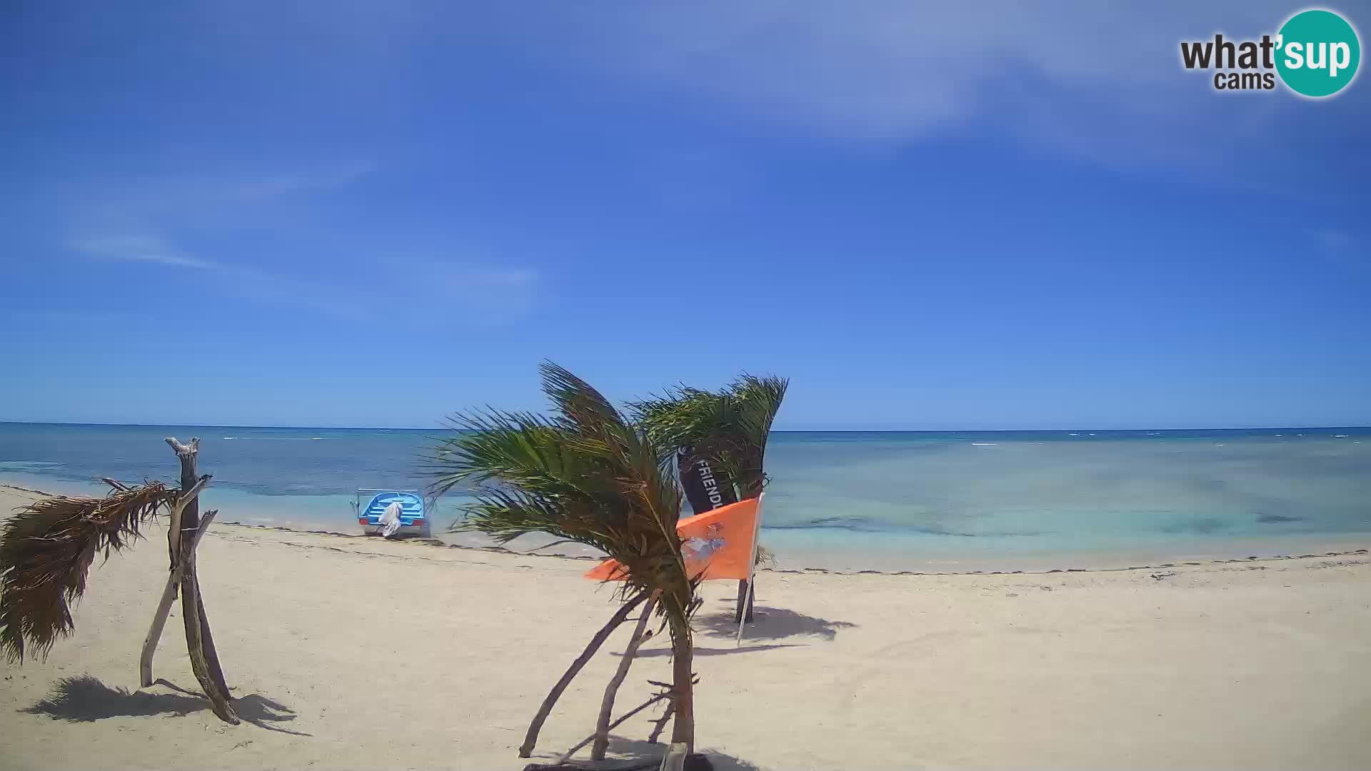 Web kamera Kite Buen Hombre Kiteboarding School – plaža Buen Hombre – Monte Cristi – Dominikanska Republika