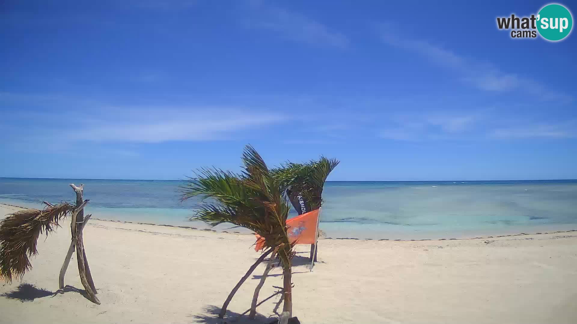 Web kamera Kite Buen Hombre Kiteboarding School – plaža Buen Hombre – Monte Cristi – Dominikanska Republika