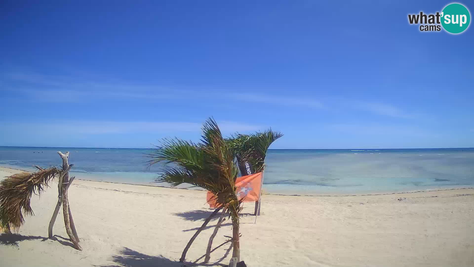Web kamera Kite Buen Hombre Kiteboarding School – plaža Buen Hombre – Monte Cristi – Dominikanska Republika