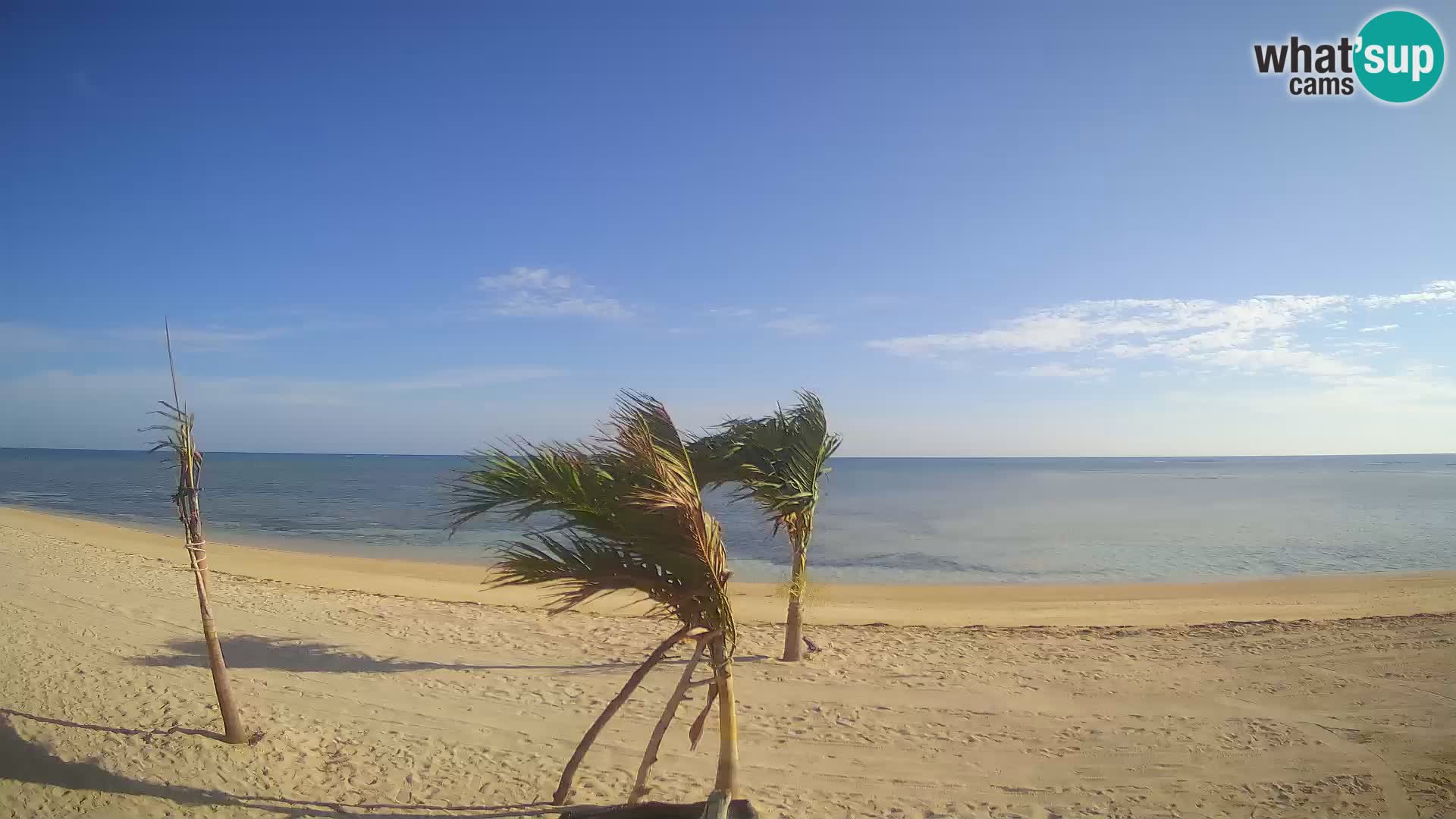 Caméra en direct de Kite Buen Hombre Kiteboarding – Plage Buen Hombre – Monte Cristi – République Dominicaine