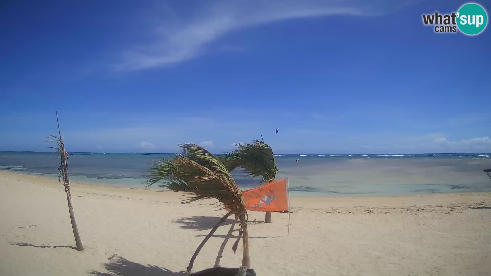 Caméra en direct de Kite Buen Hombre Kiteboarding – Plage Buen Hombre – Monte Cristi – République Dominicaine