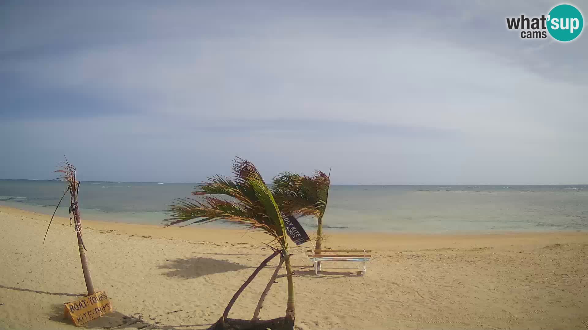 Web kamera Kite Buen Hombre Kiteboarding School – plaža Buen Hombre – Monte Cristi – Dominikanska Republika